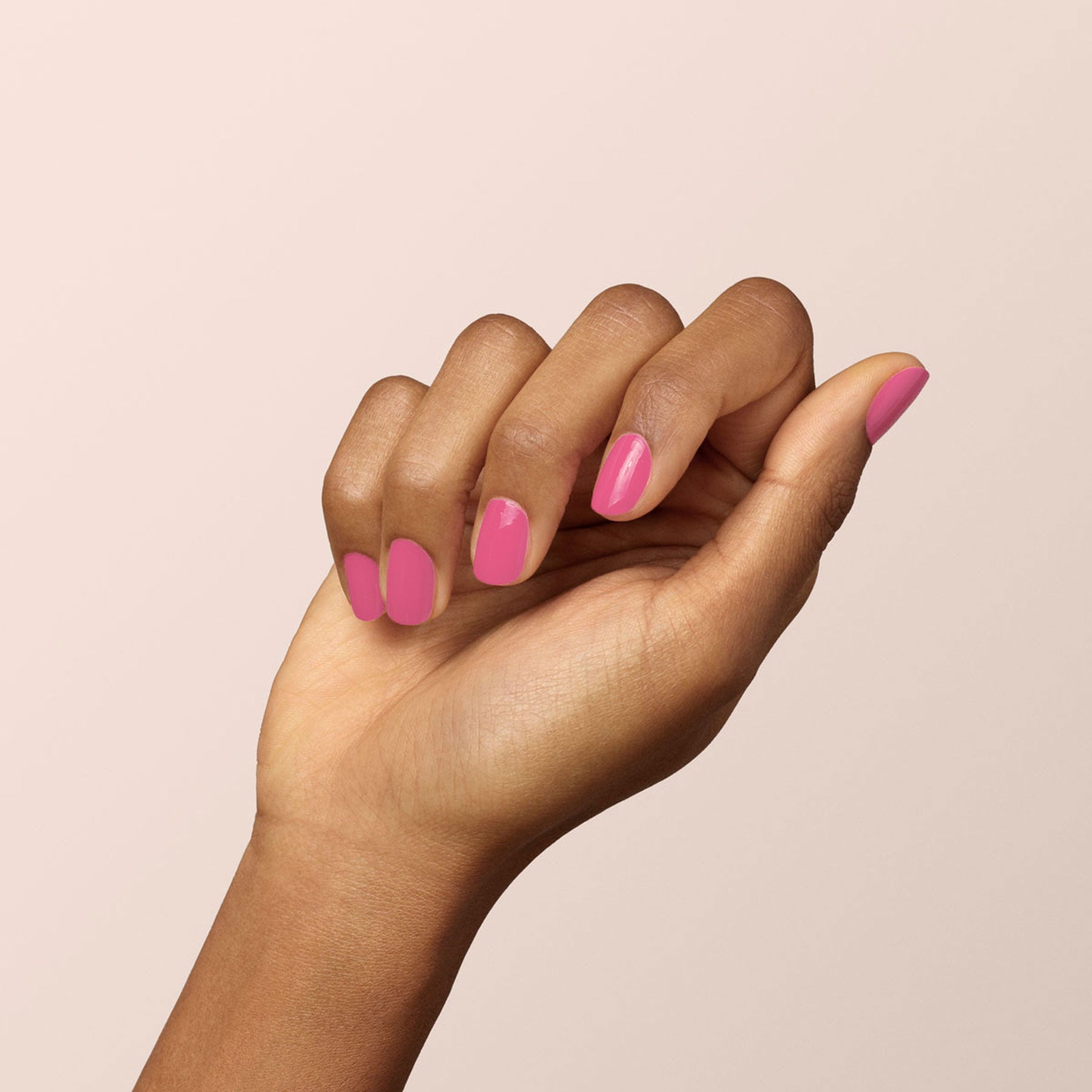 manucurist-green-rose-nagellack-kr-ftiges-rosa image 2