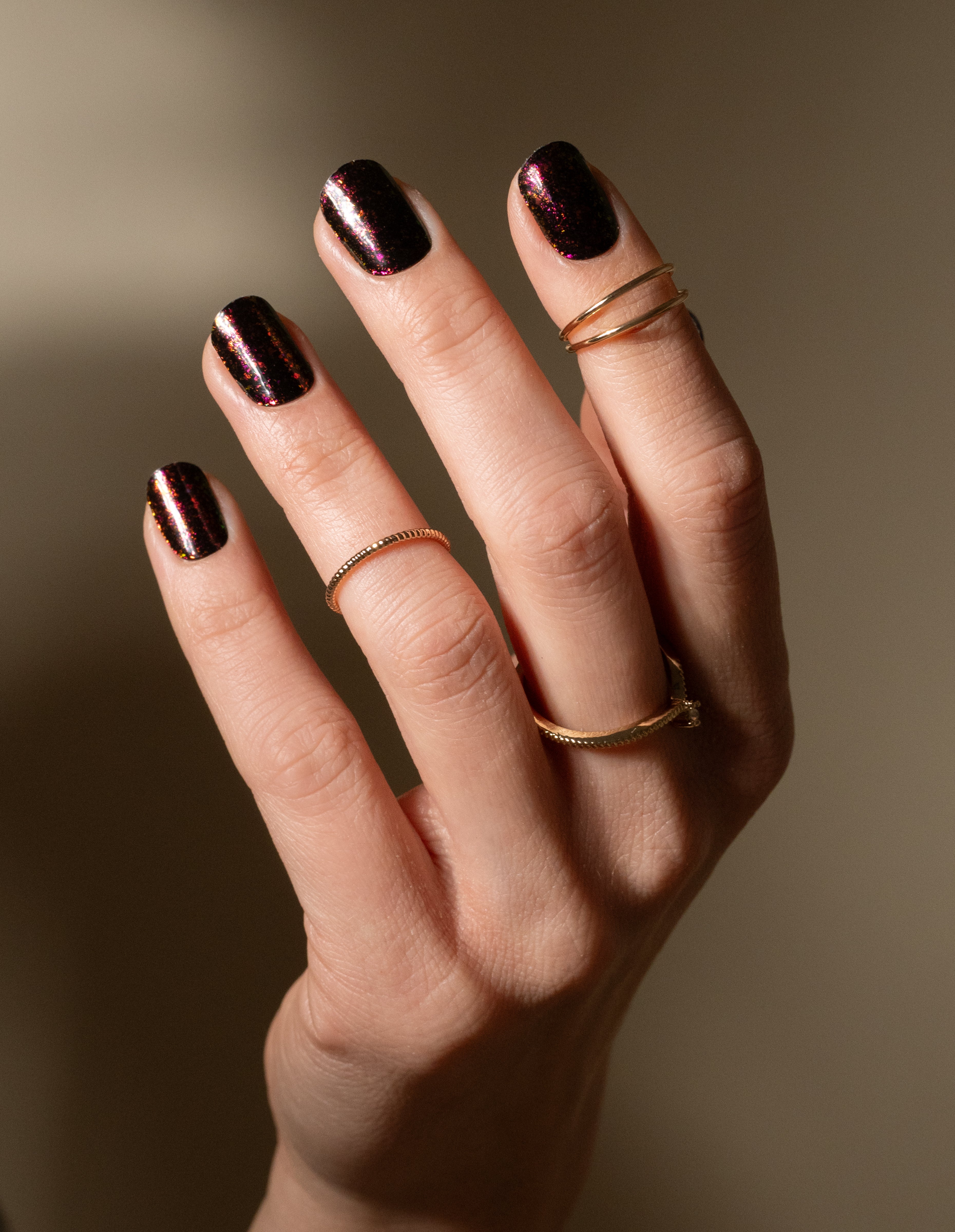 miss-sophie-black-fire-uv-gel-nagelfolien image 2