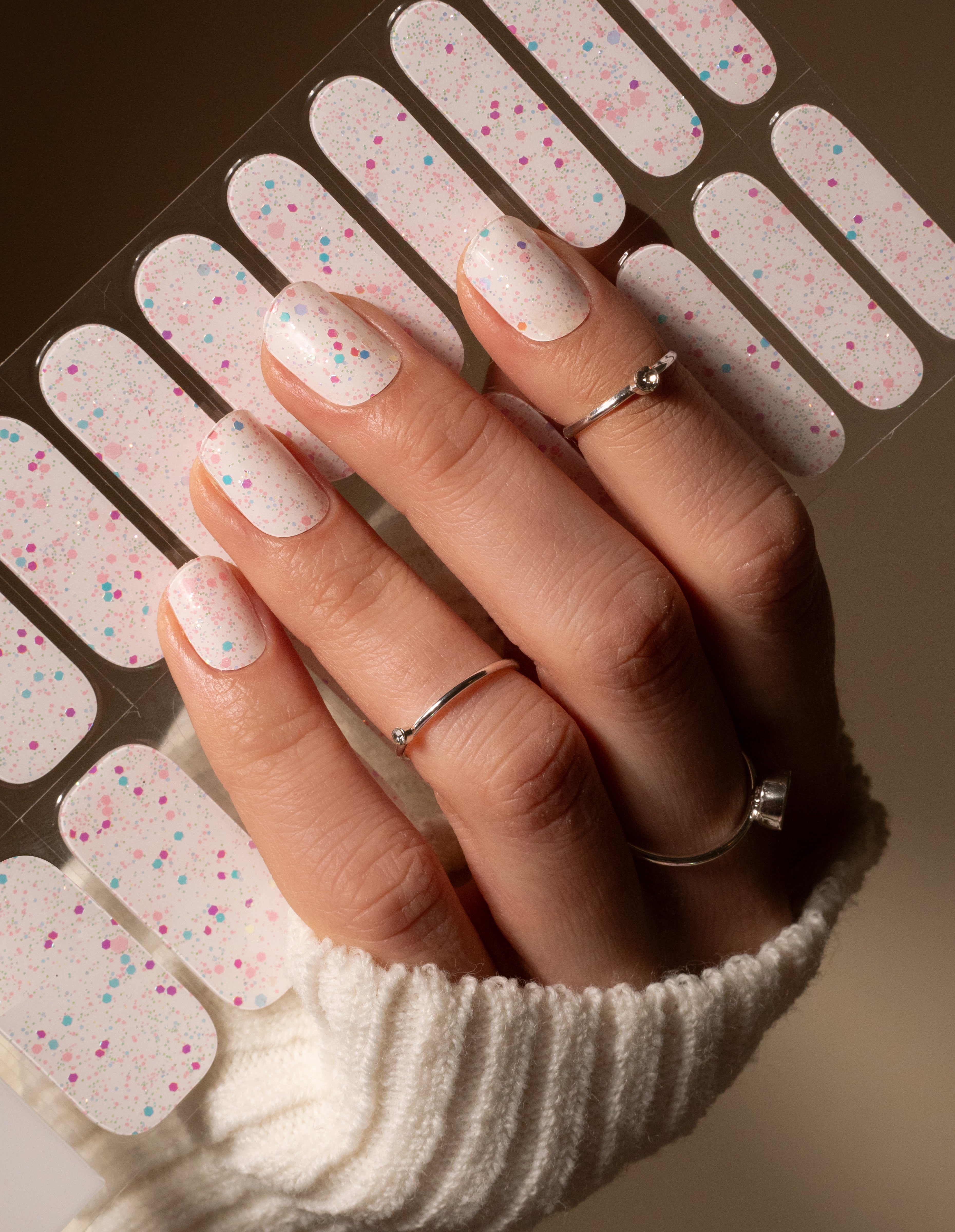 miss-sophie-cutie-pie-uv-gel-wraps-punkte image 4