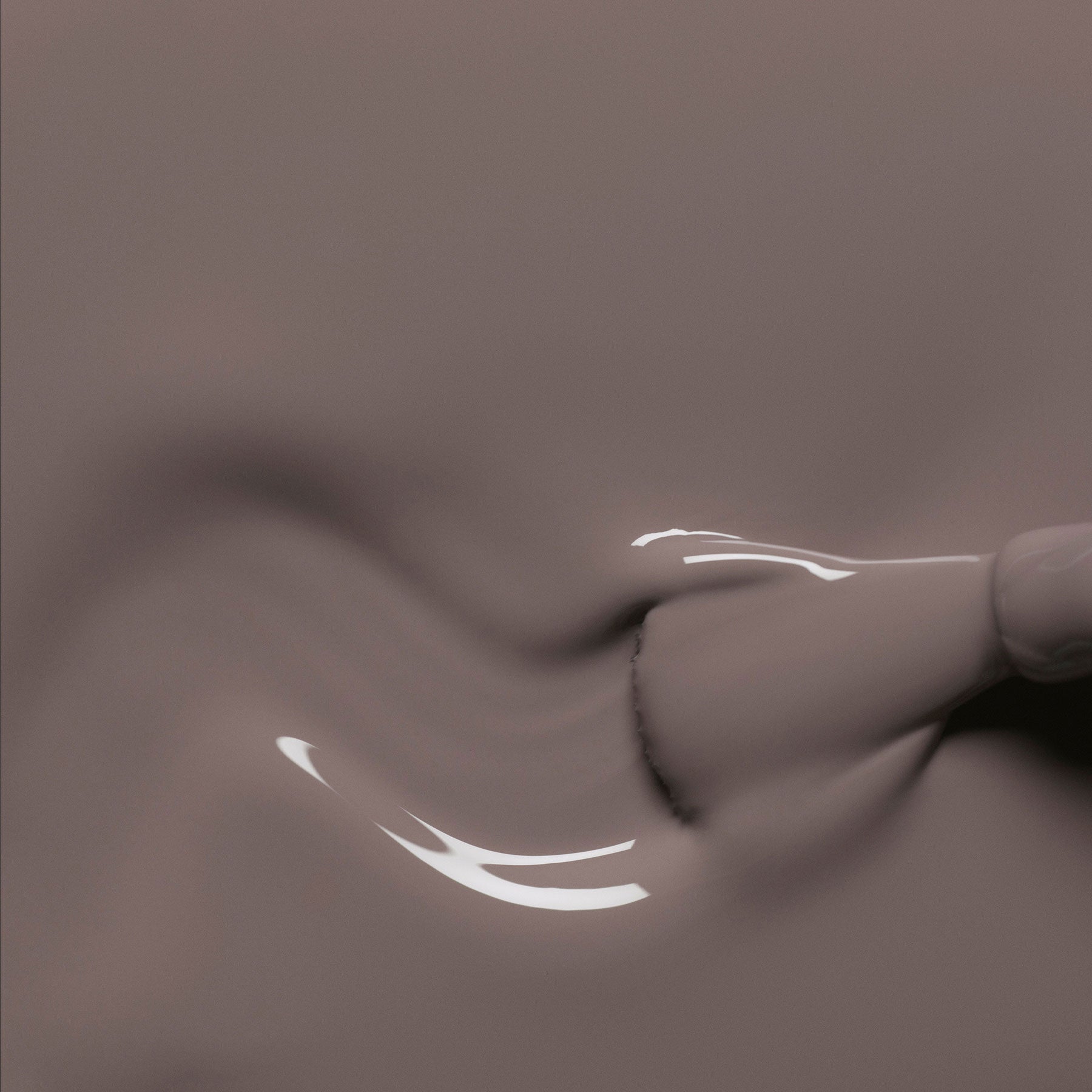 manucurist-green-flash-clay-gel-nagellack-taupe image 3