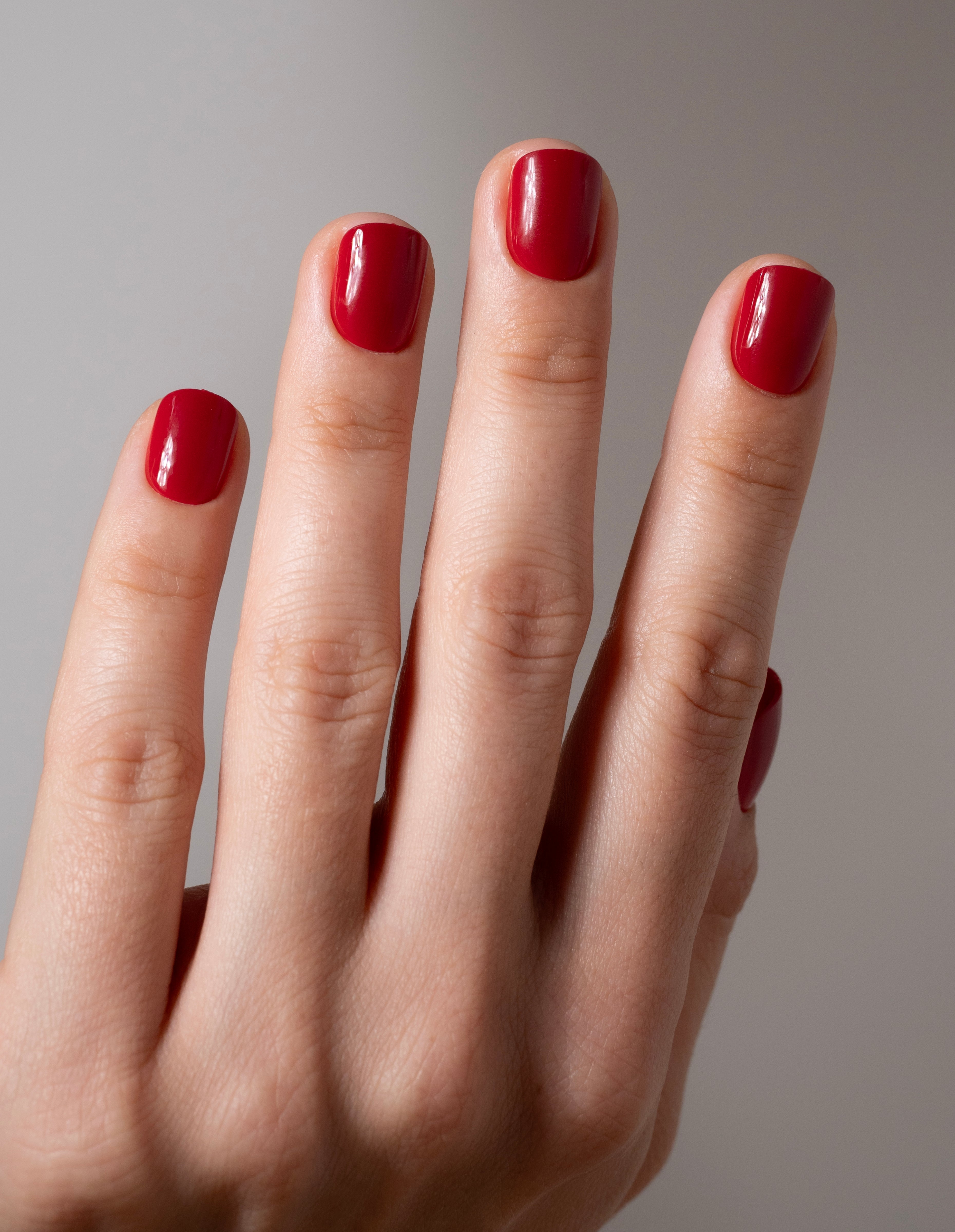 miss-sophie-paris-je-t-aime-press-on-nails-extra-short-square image 3