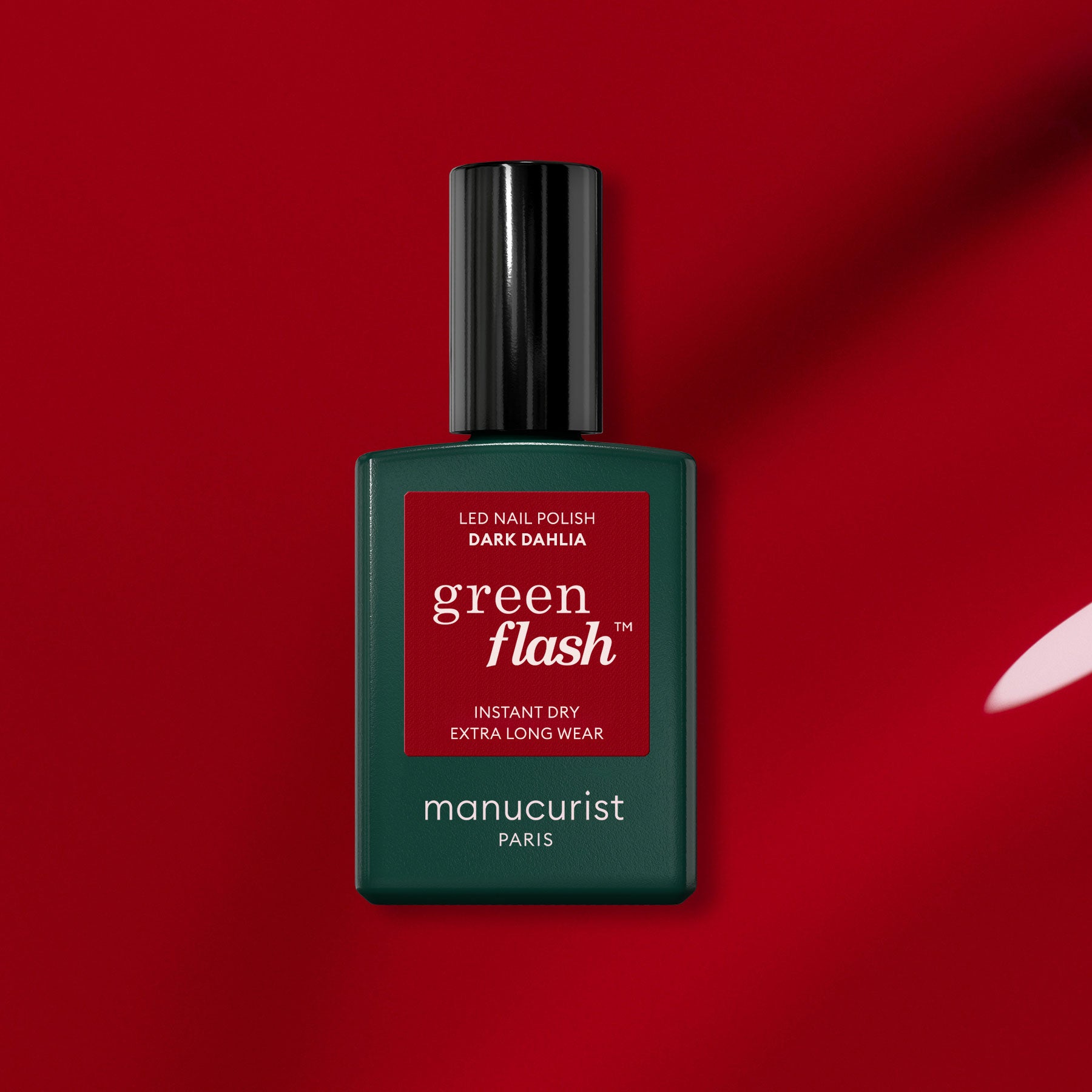 manucurist-green-flash-dark-dahlia-semi-permanenter-nagellack image 1