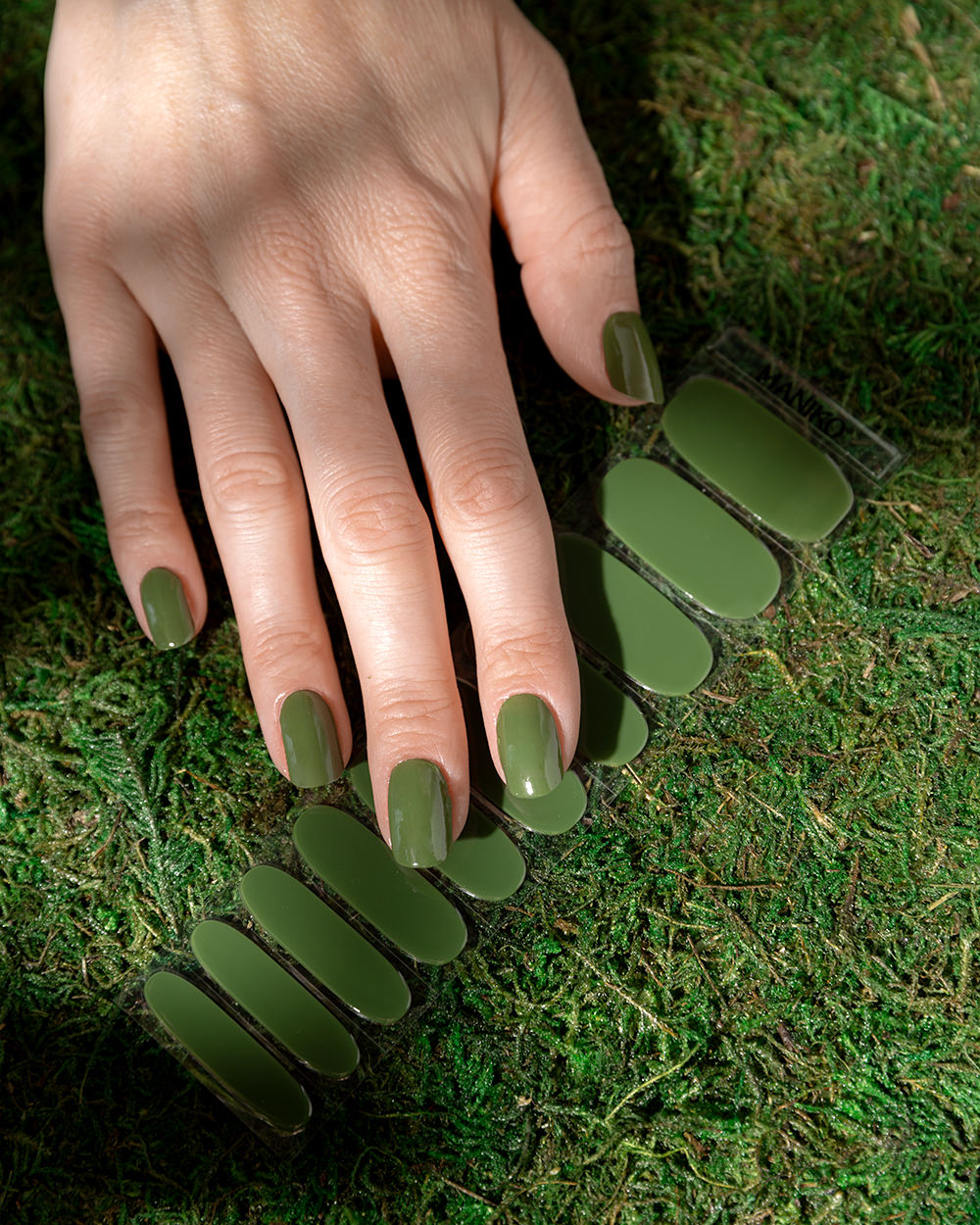 maniko-moss-uv-gel-strips-manik-re image 6
