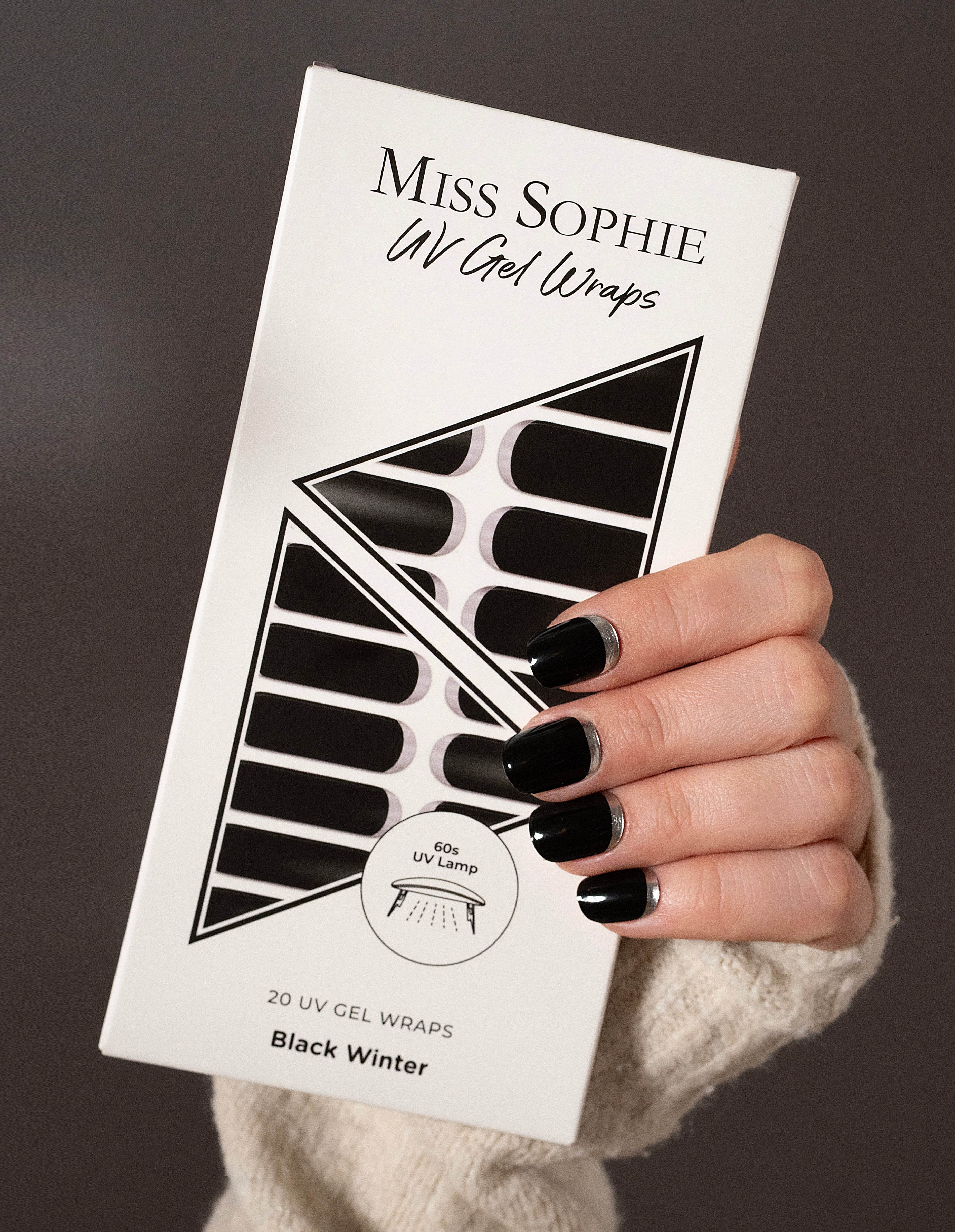 miss-sophie-black-winter-uv-uv-gel-nagelfolien-schwarz-silber image 5