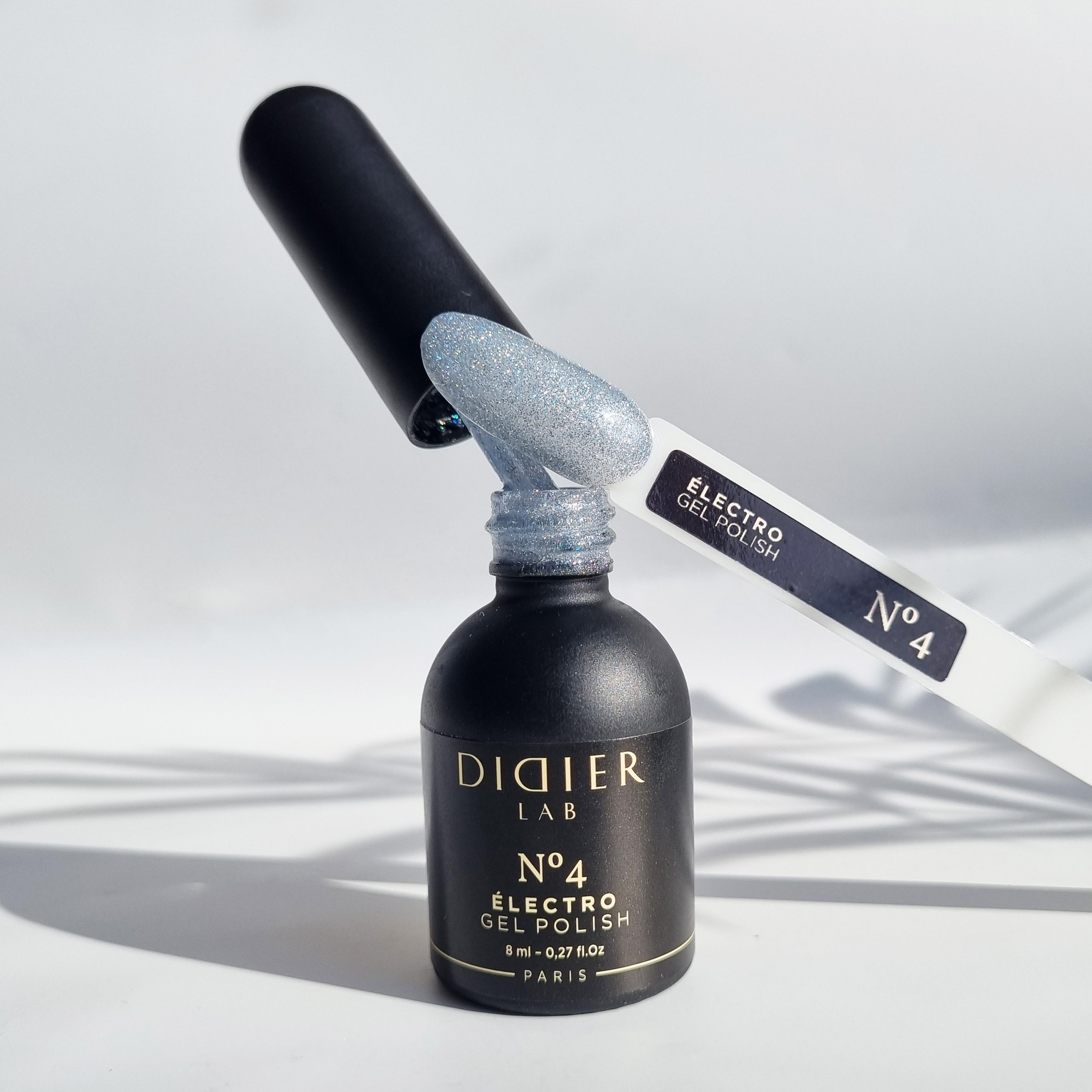didier-lab-electro-uv-nagellack-no4-blau-holografisch-8ml image 7