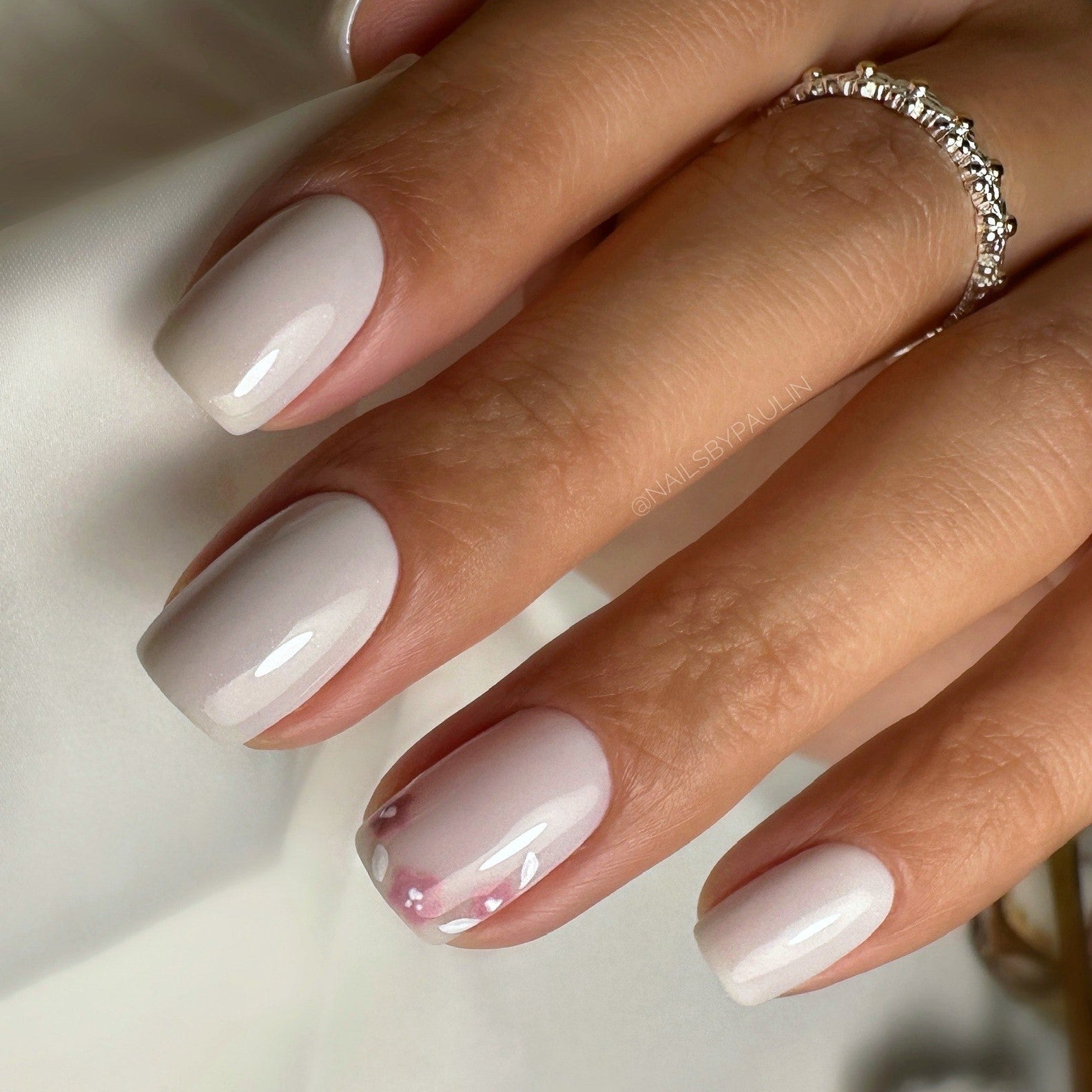 didier-lab-studios-didier-uv-nagellack-pale-smoke-8-ml-hema-tpo-frei image 7