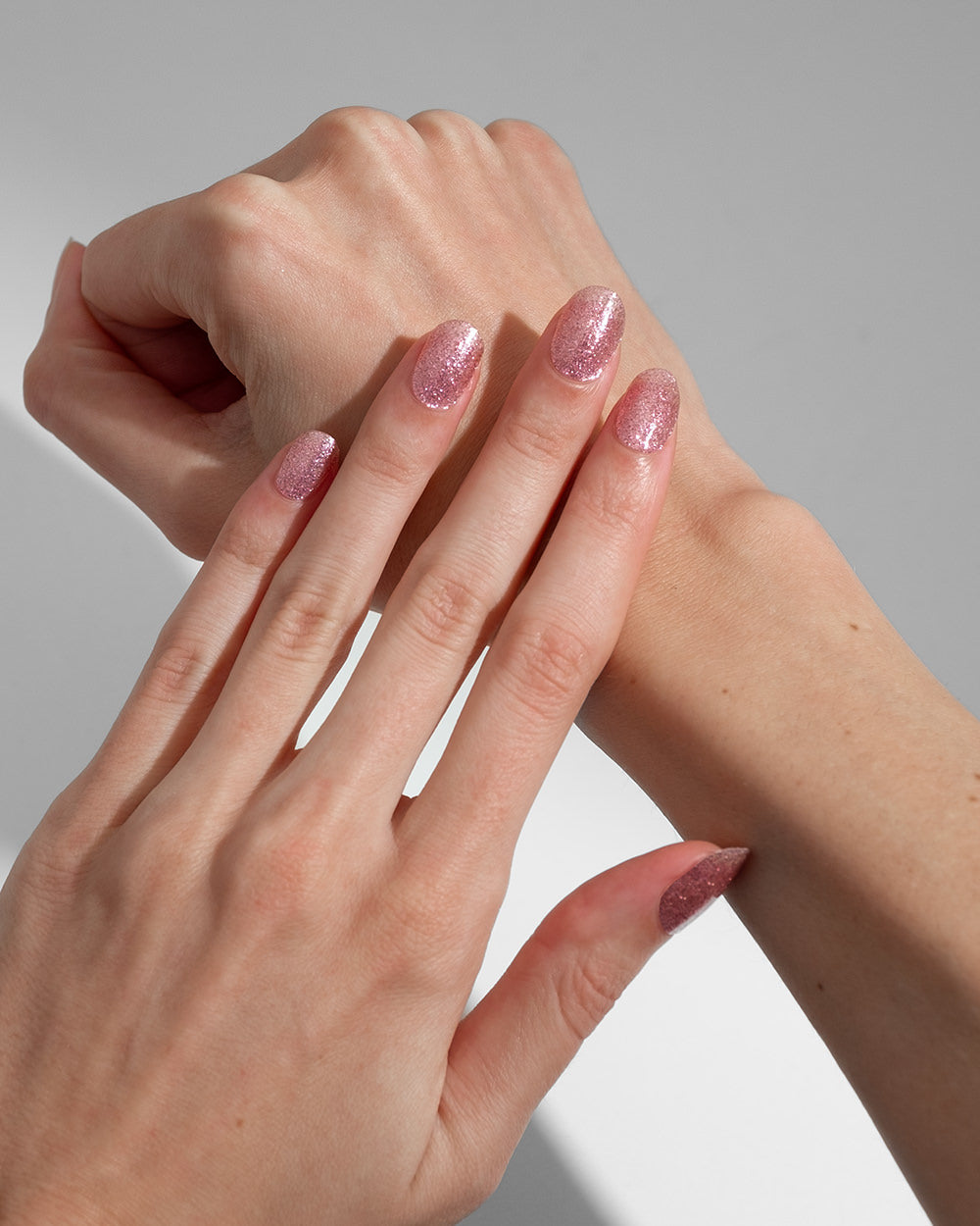maniko-glittery-rose-uv-gel-strips image 5