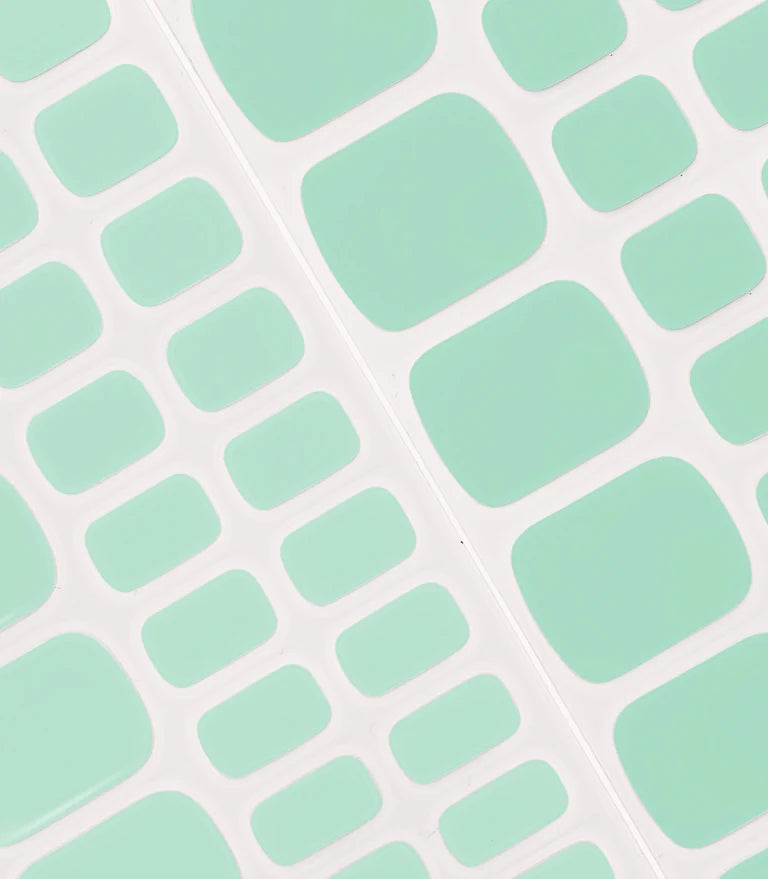 pink-gellac-488-melted-mint-set-press-on-nails-round-small-pedik-re-sticker image 4