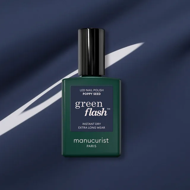 manucurist-green-flash-poppy-seed-semi-permanenter-gel-nagellack-blau-grau image 1