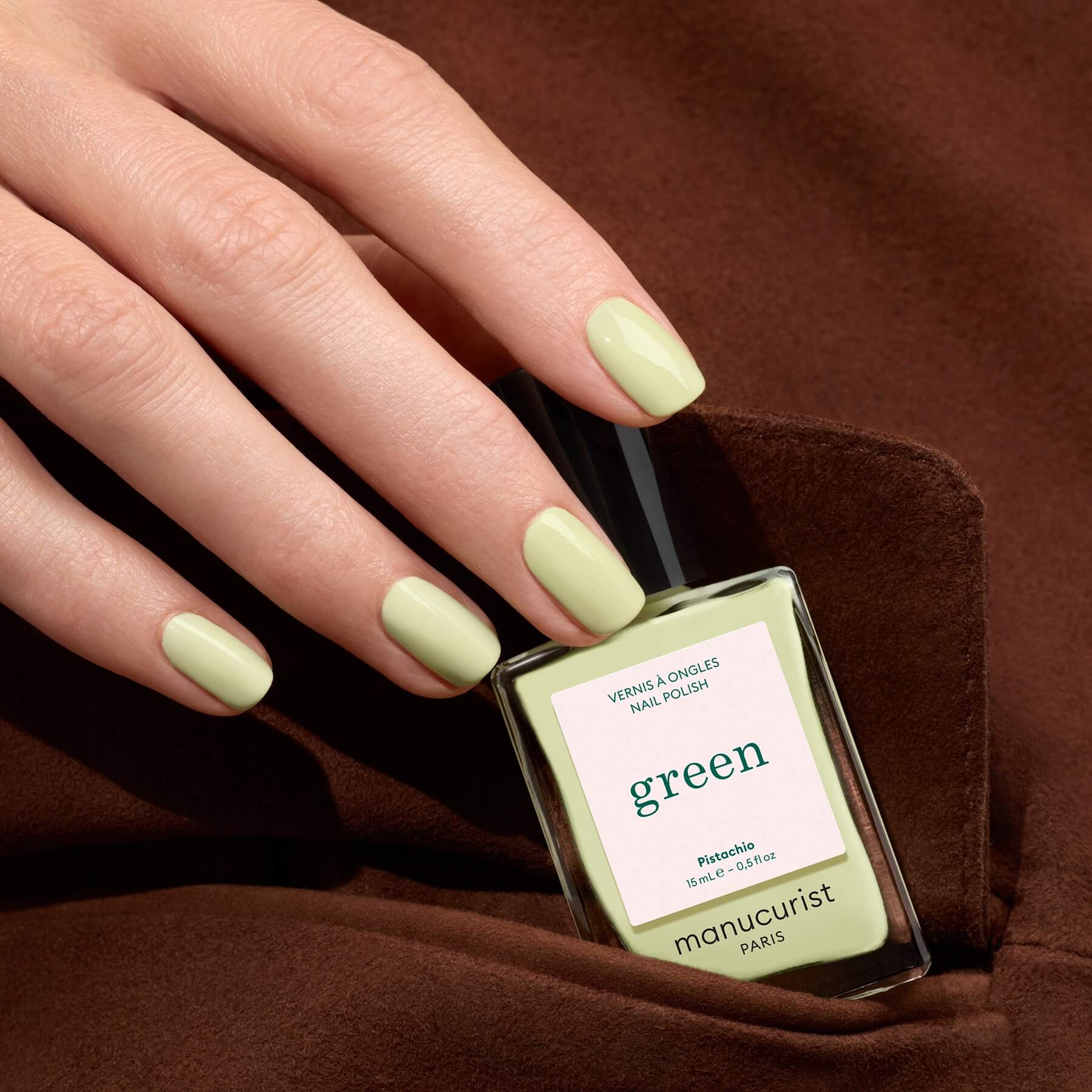 manucurist-green-pistachio-nagellack-blasses-gr-n-gelbunterton image 3