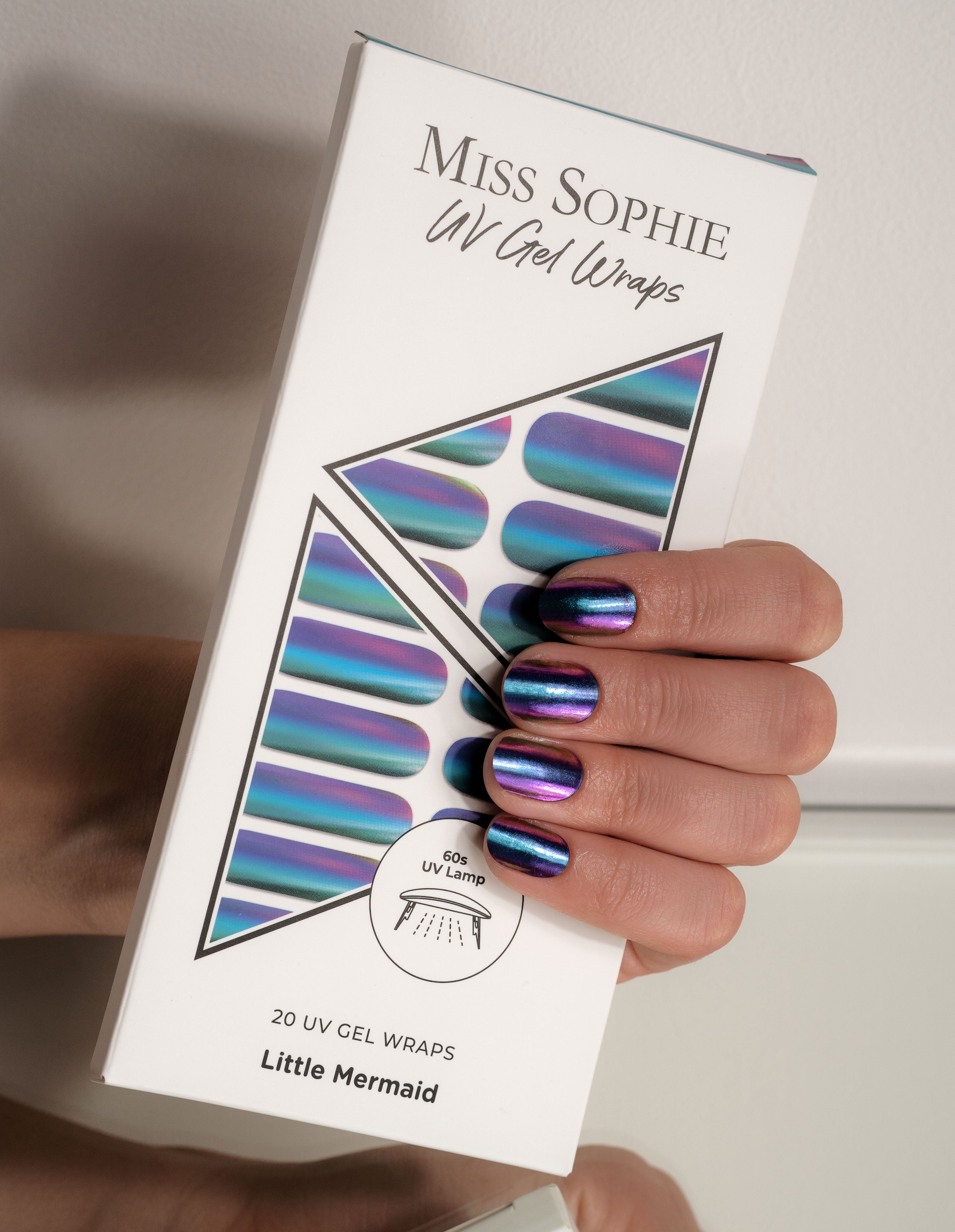 miss-sophie-little-mermaid-uv-gel-wraps-blau-lila-chrome image 4