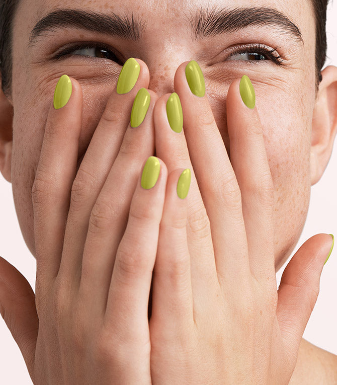 pink-gellac-302-lime-green-gel-nagellack-gr-n-mit-gelbstich image 3