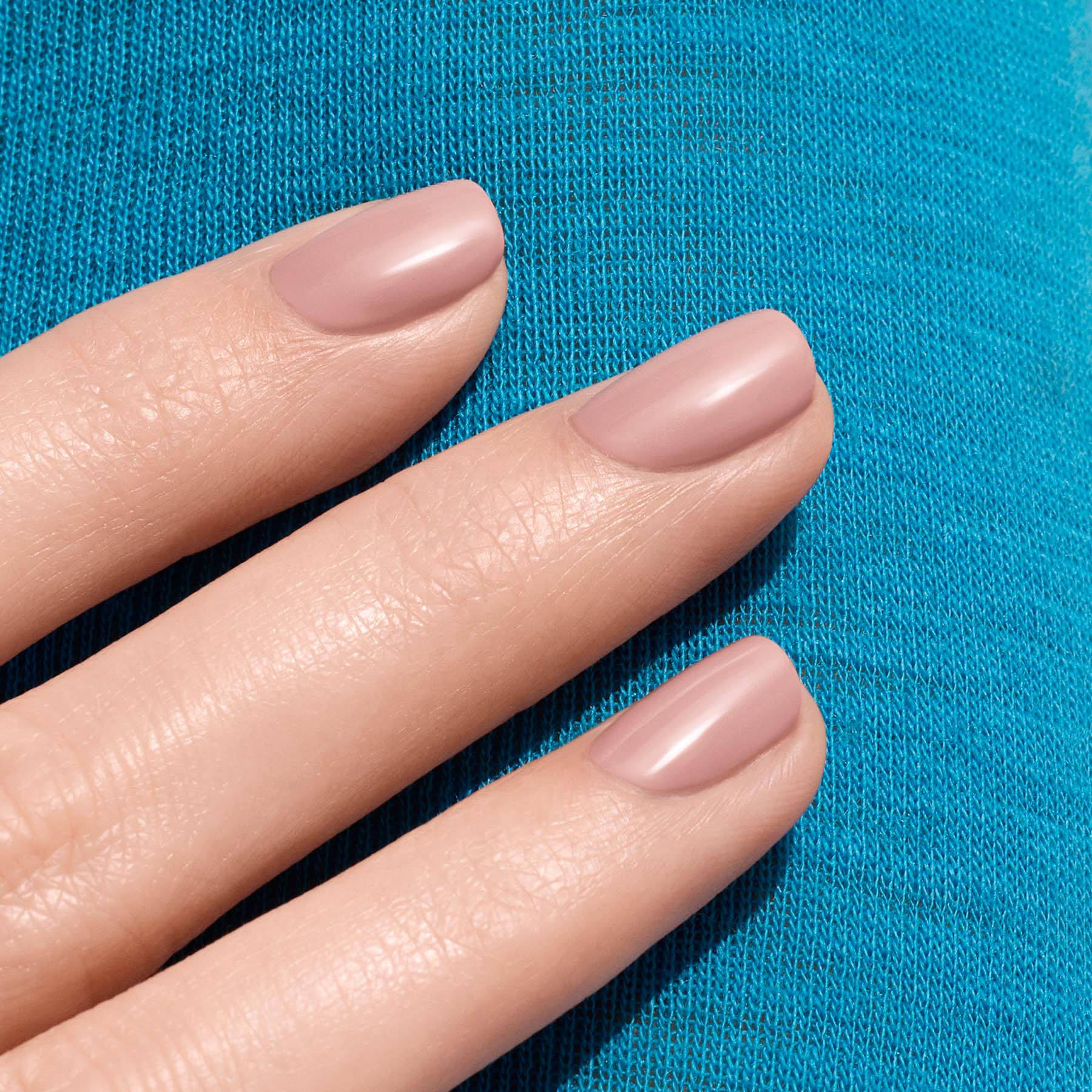 manucurist-green-flash-shell-beige-semi-permanenter-gel-lack image 3