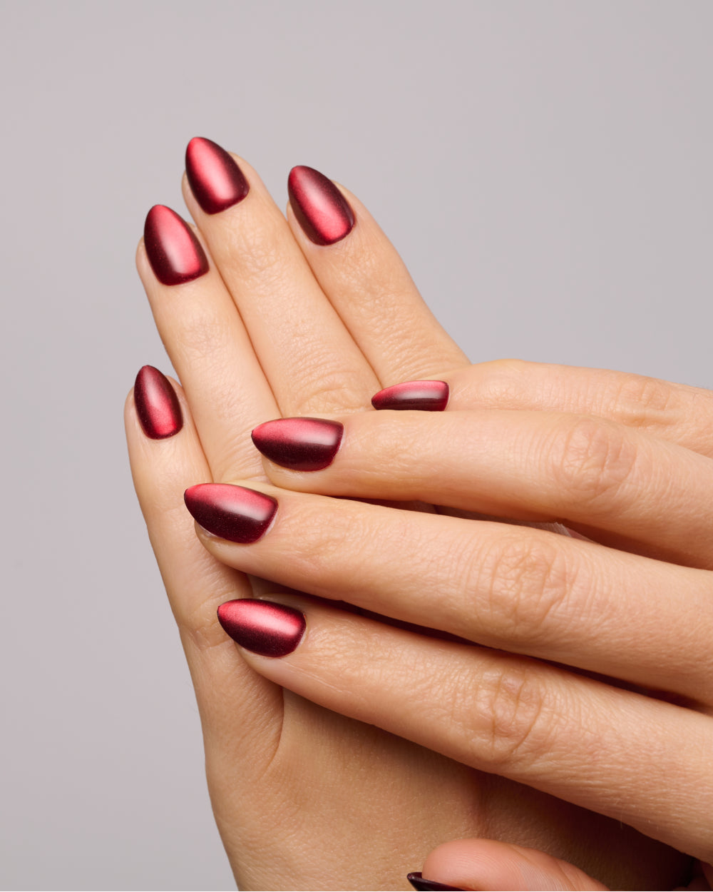 maniko-merlot-glass-short-almond-soft-gel-press-ons image 3