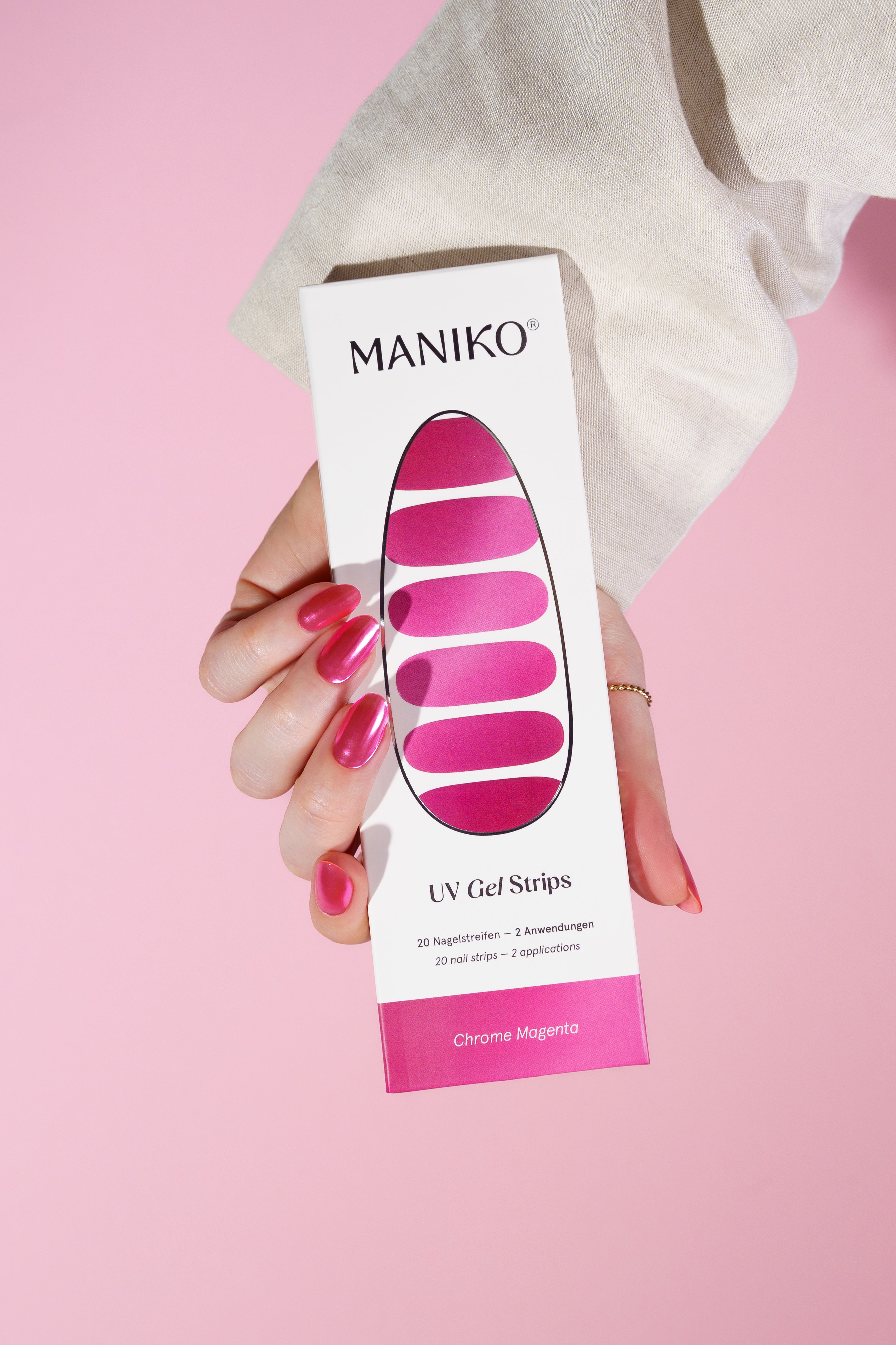 maniko-chrome-magenta-uv-uv-gel-strips-chrome image 5