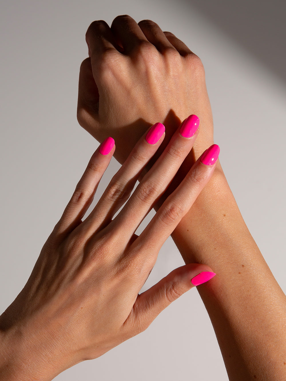 maniko-neon-pink-uv-uv-gel-strips image 4