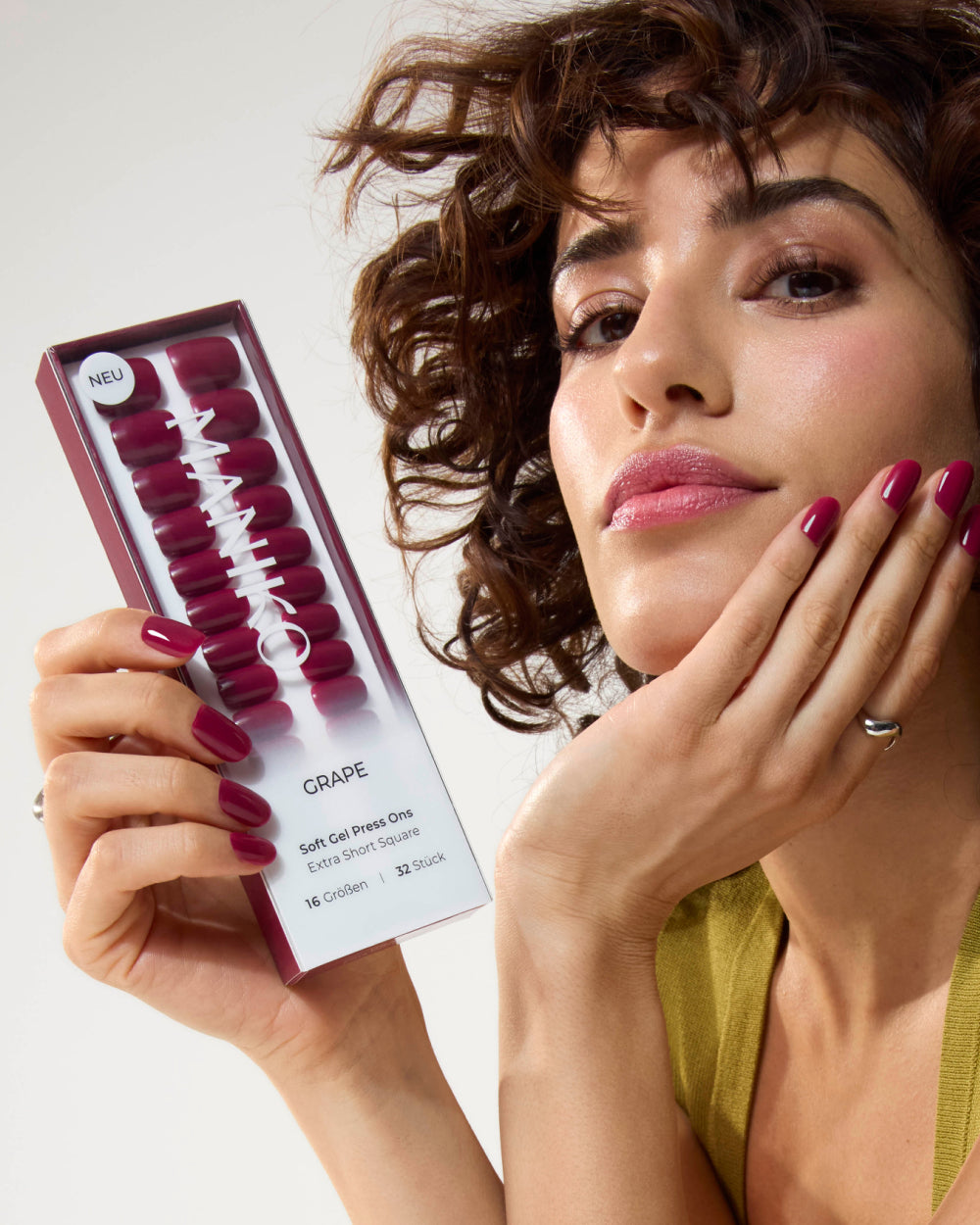 maniko-grape-soft-gel-press-ons-extra-short-square image 4