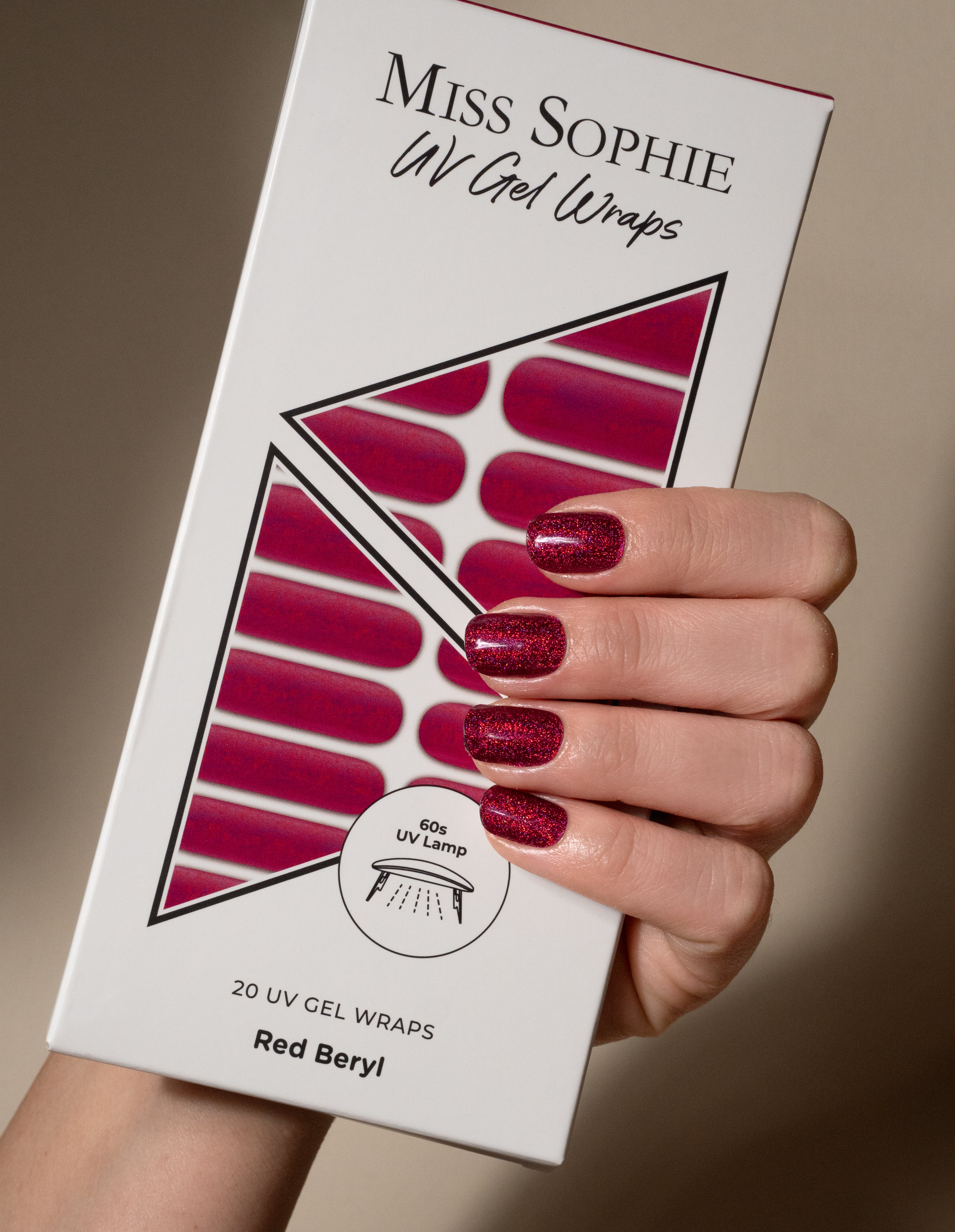 miss-sophie-red-beryl-uv-gel-wraps-intensivrot-mit-glitzer image 5