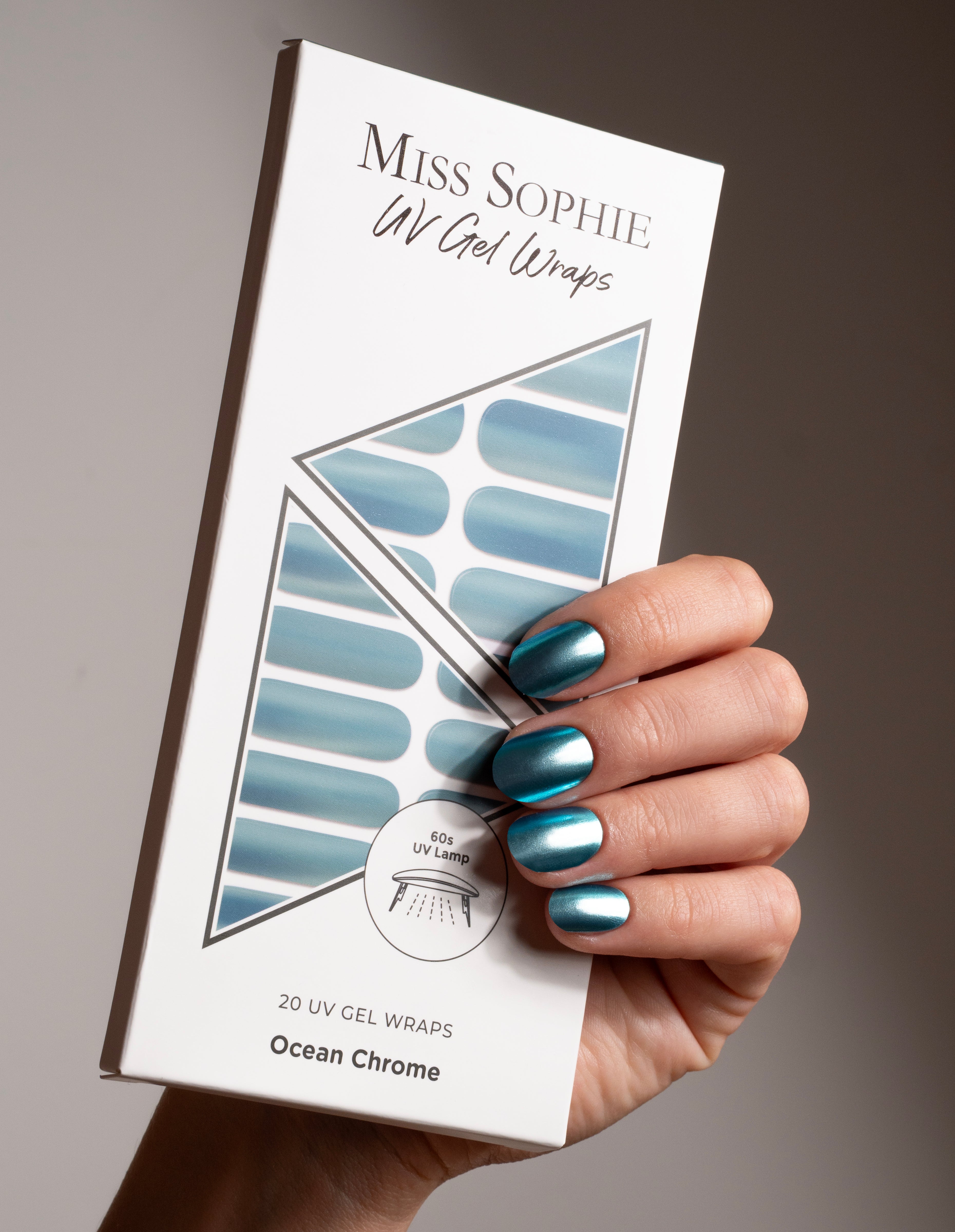miss-sophie-ocean-chrome-uv-gel-wraps-meeres-schimmer image 5