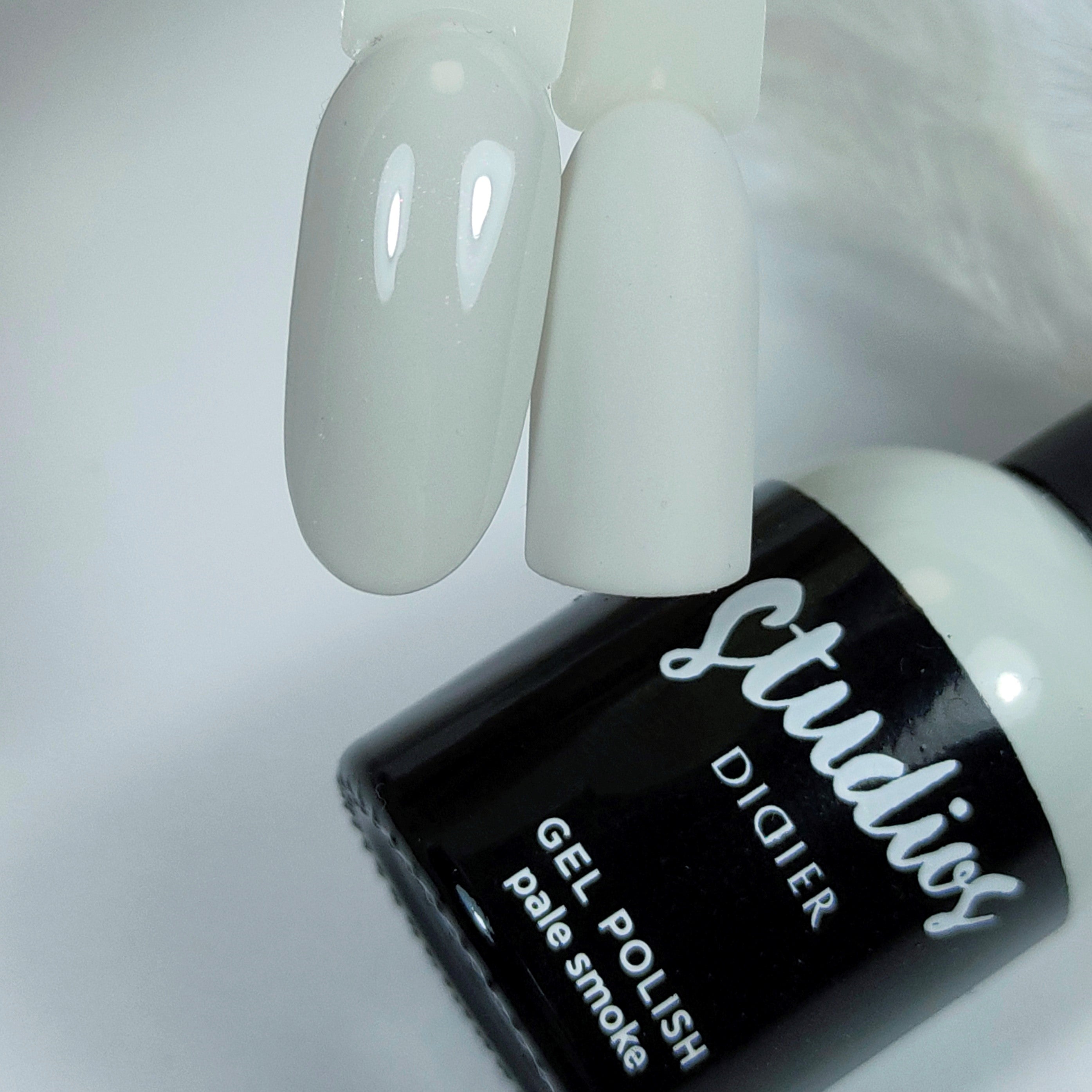 didier-lab-studios-didier-uv-nagellack-pale-smoke-8-ml-hema-tpo-frei image 3