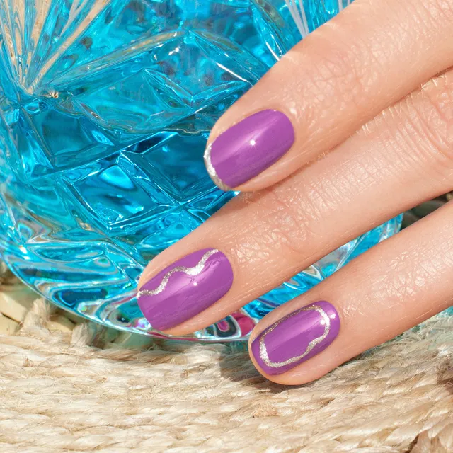 manucurist-shiny-summer-green-nagelart-set-disco-violette-pinsel image 1