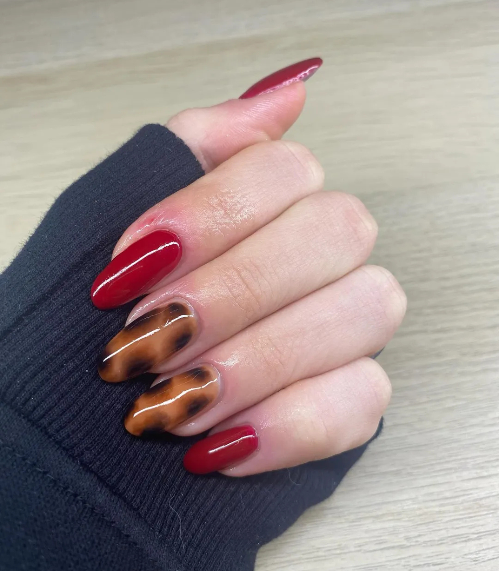 pink-gellac-199-luscious-red-gel-nagellack-dunkelrot-vintage image 3