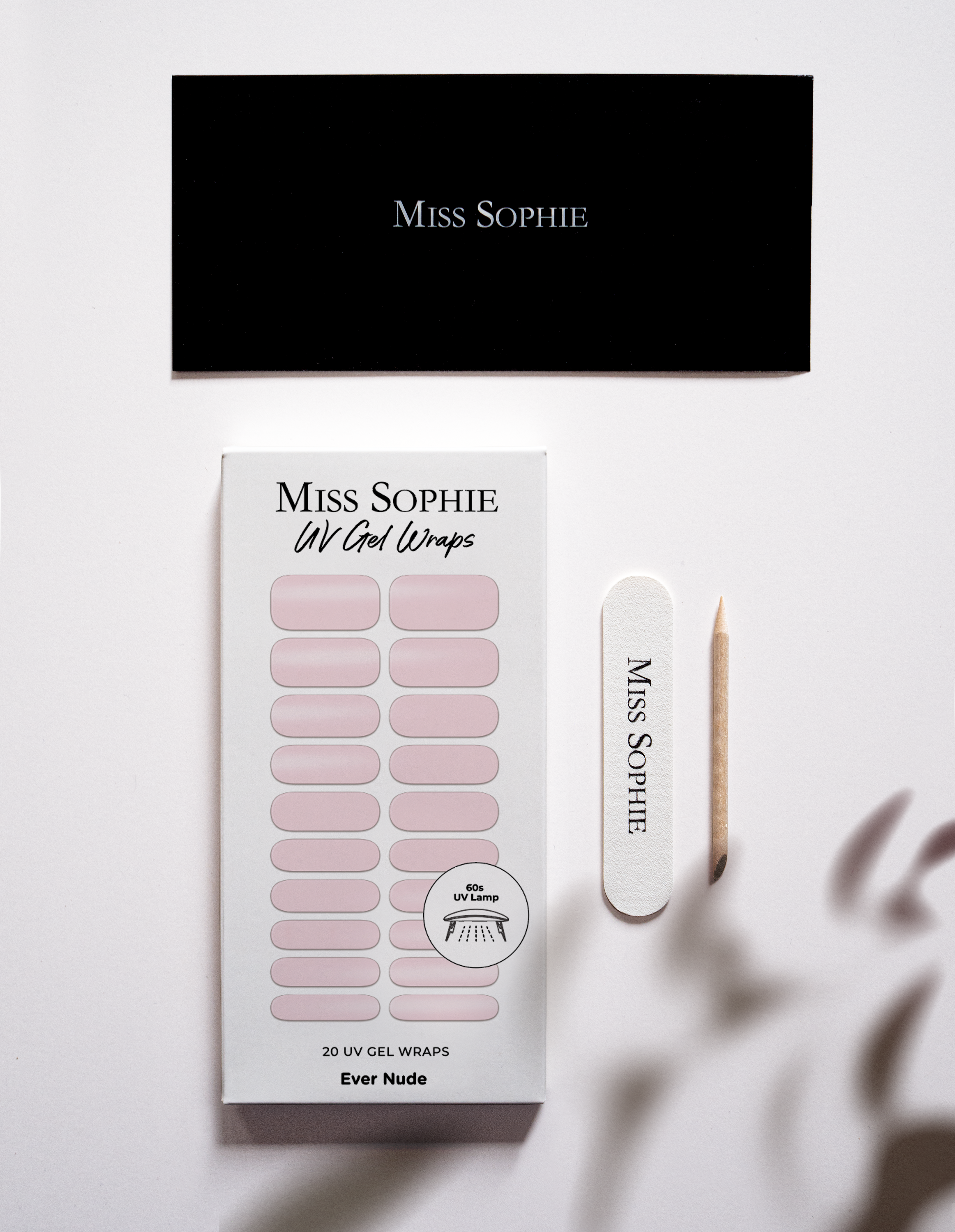 miss-sophie-ever-nude-uv-gel-nagelfolien-minimalistisch-clean image 5