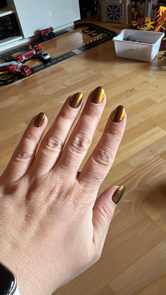 Wie Samt und Metall