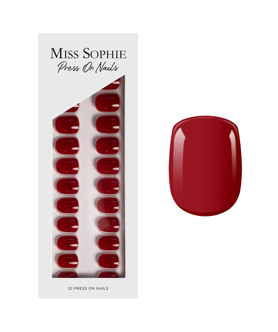 miss-sophie-paris-je-t-aime-press-on-nails-extra-short-square image 1