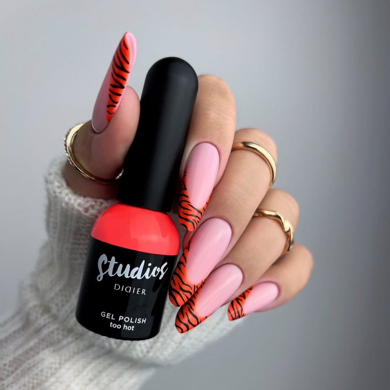 didier-lab-studios-didier-uv-nagellack-too-hot-orange-8ml image 3