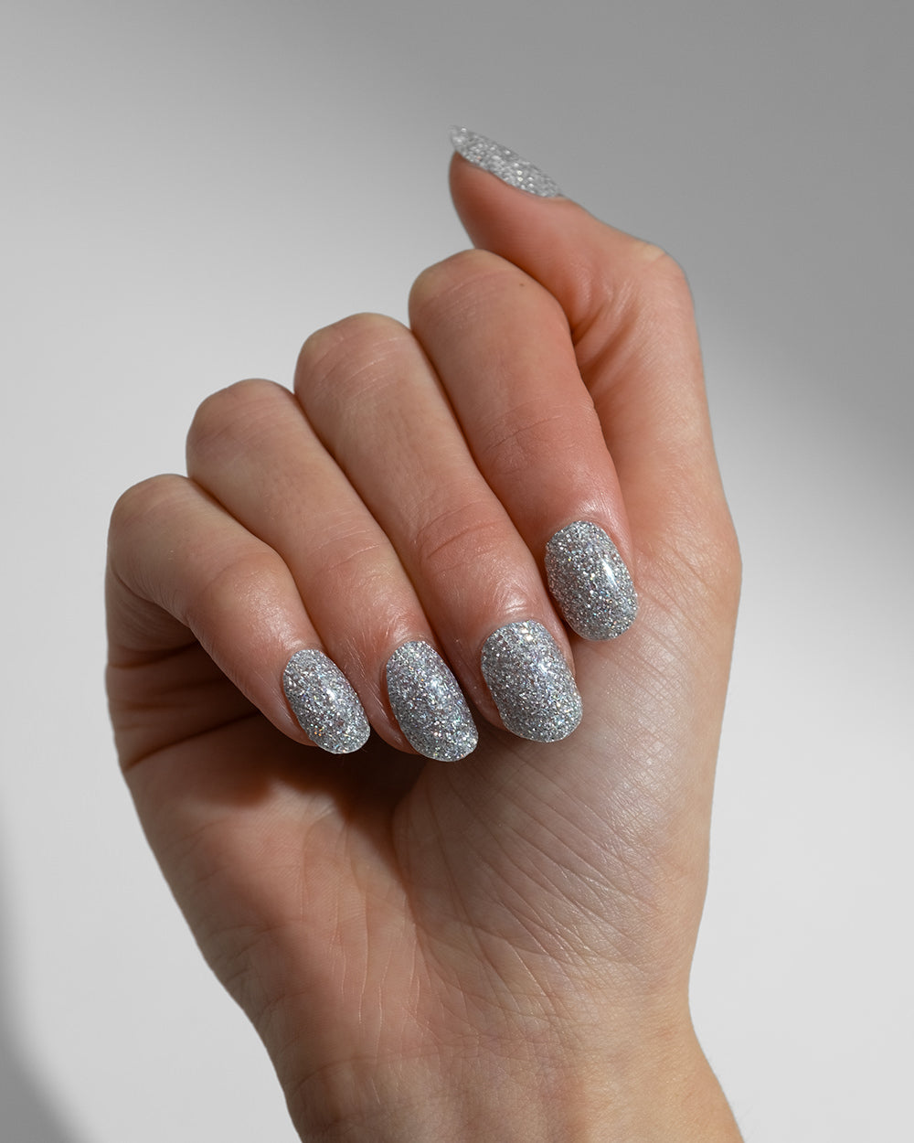 maniko-glittery-silver-uv-gel-strips-silber-glitzer image 4