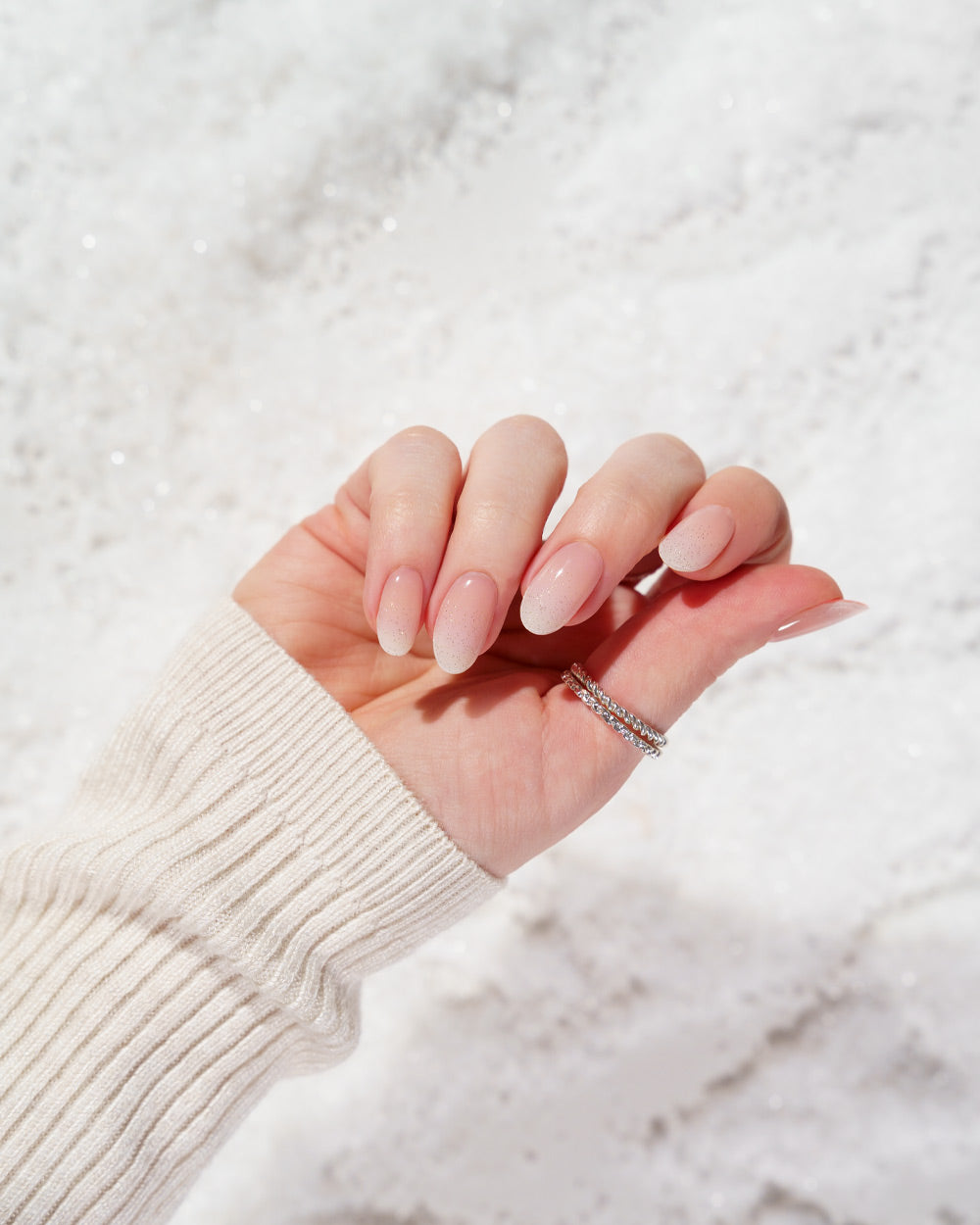 maniko-glittery-babyboomer-uv-gel-strips image 3