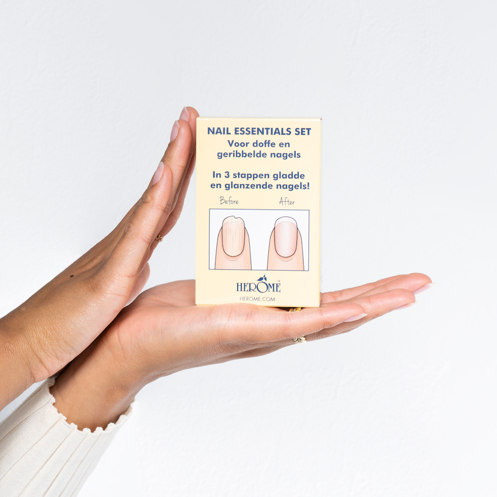 her-me-nail-essentials-set-trockene-und-gerippte-n-gel-regenerationskur image 2