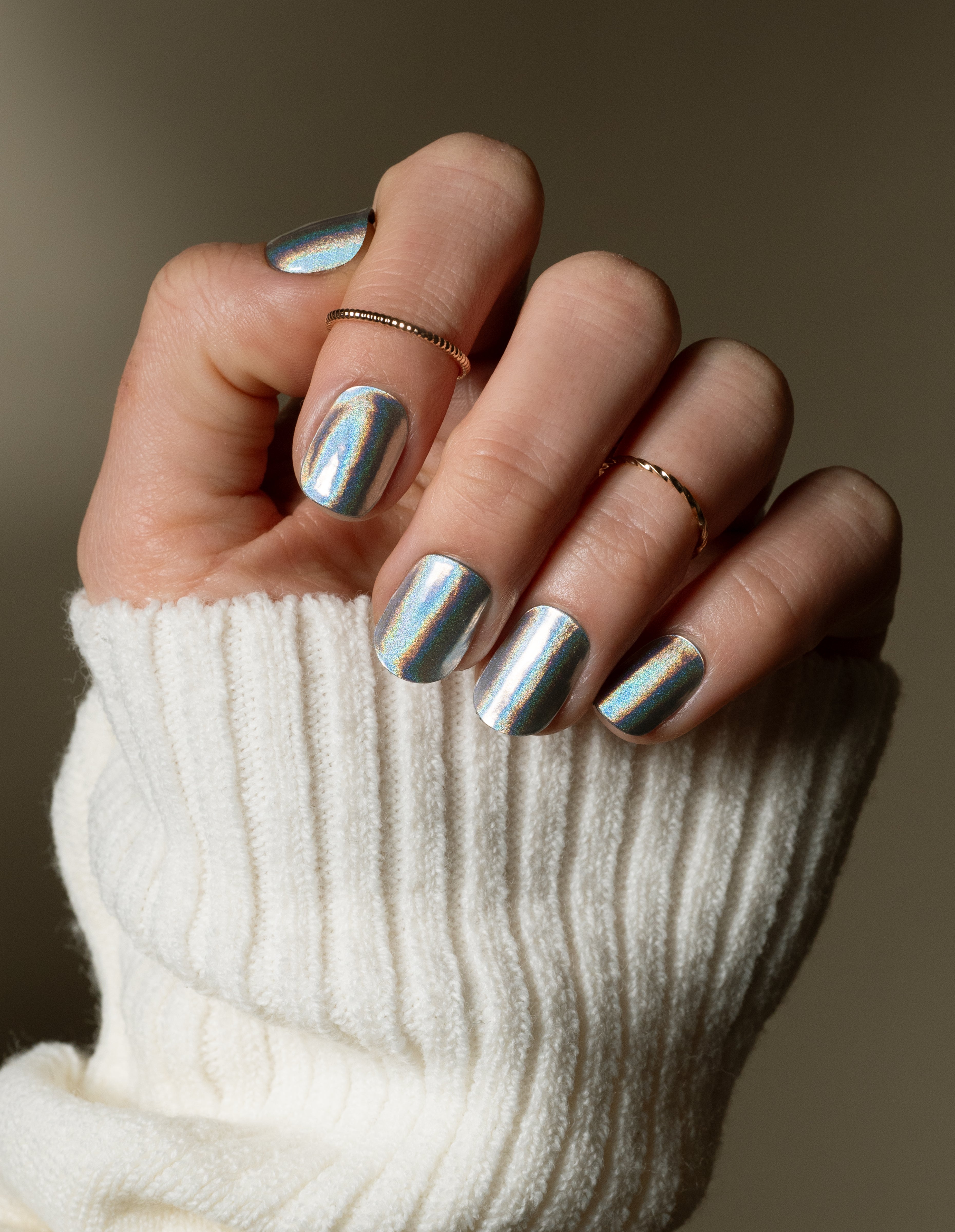 miss-sophie-moonstone-uv-gel-nagelfolien-metallic image 3