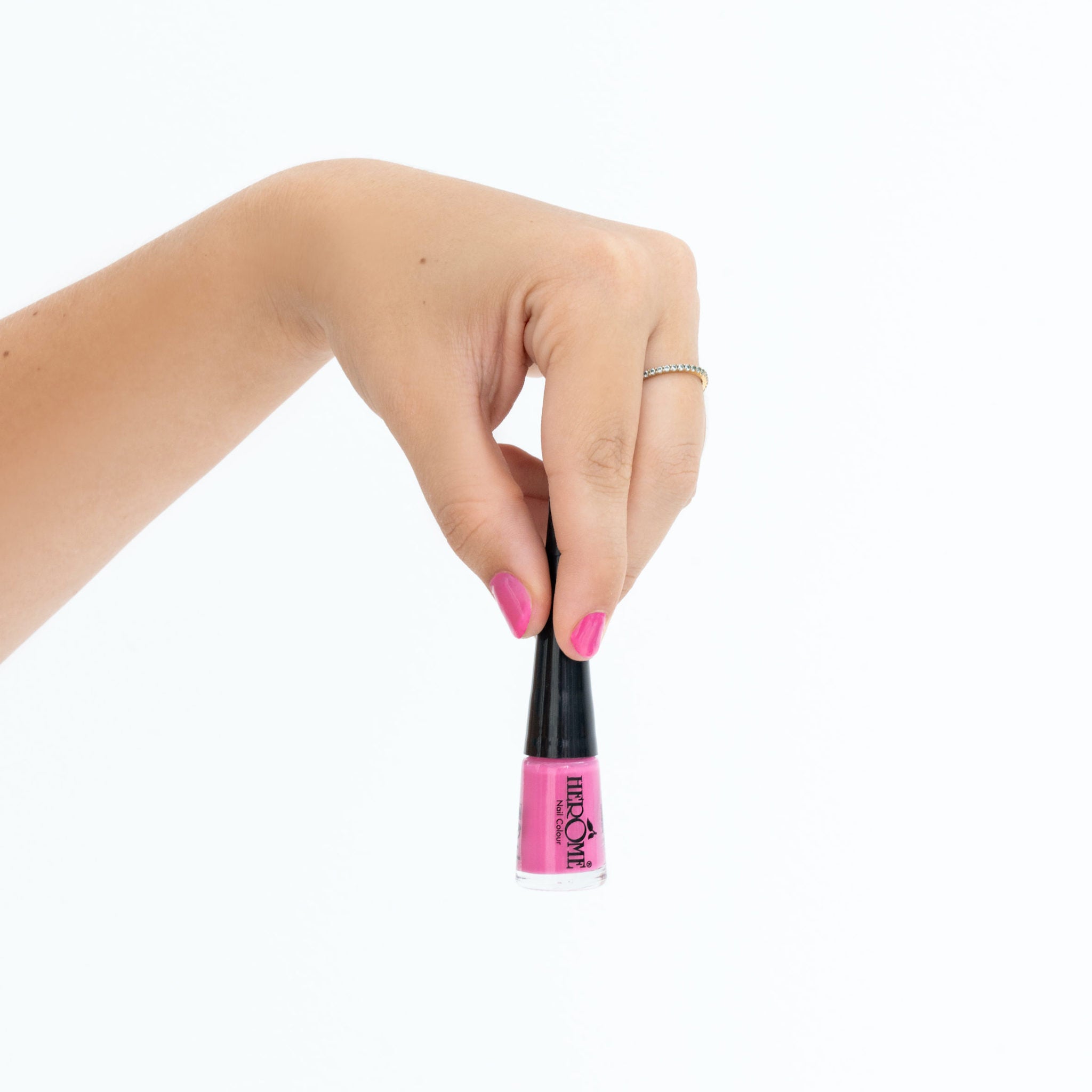 her-me-nagellack-zum-mitnehmen-19-gel-glanz-4-ml image 2