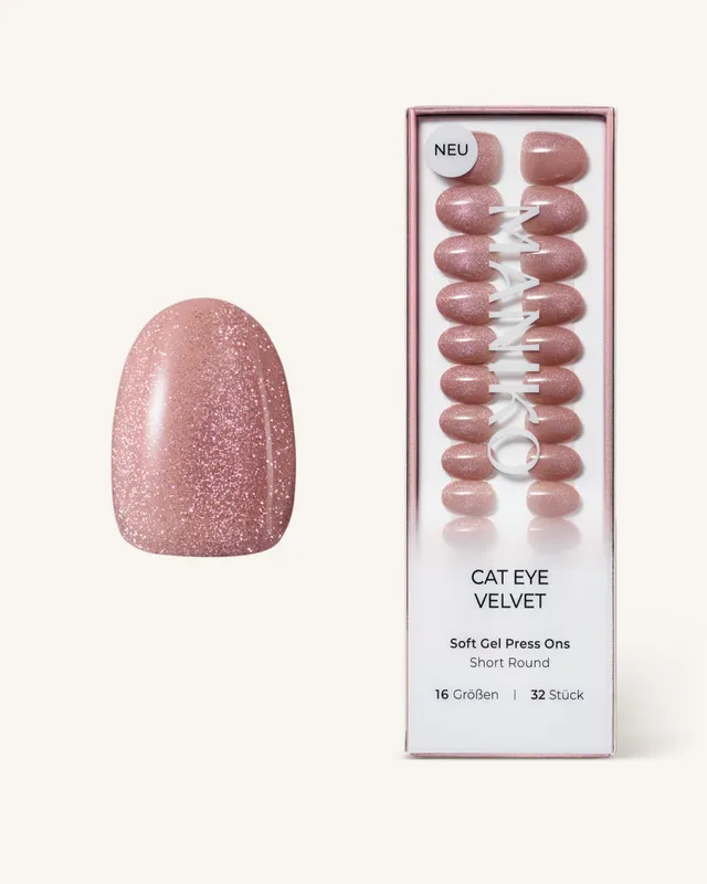 maniko-cat-eye-velvet-soft-gel-press-ons-short-round image 1