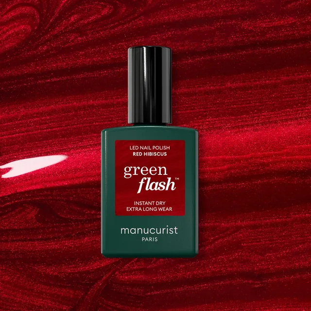 manucurist-red-hibiscus-green-flash-gel-nagellack-irisierendes-rot image 1
