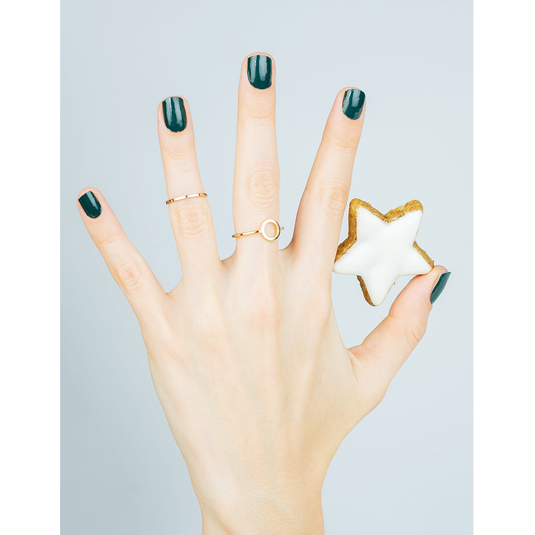 miss-sophie-pine-green-nagelfolien-in-tannengr-n image 3