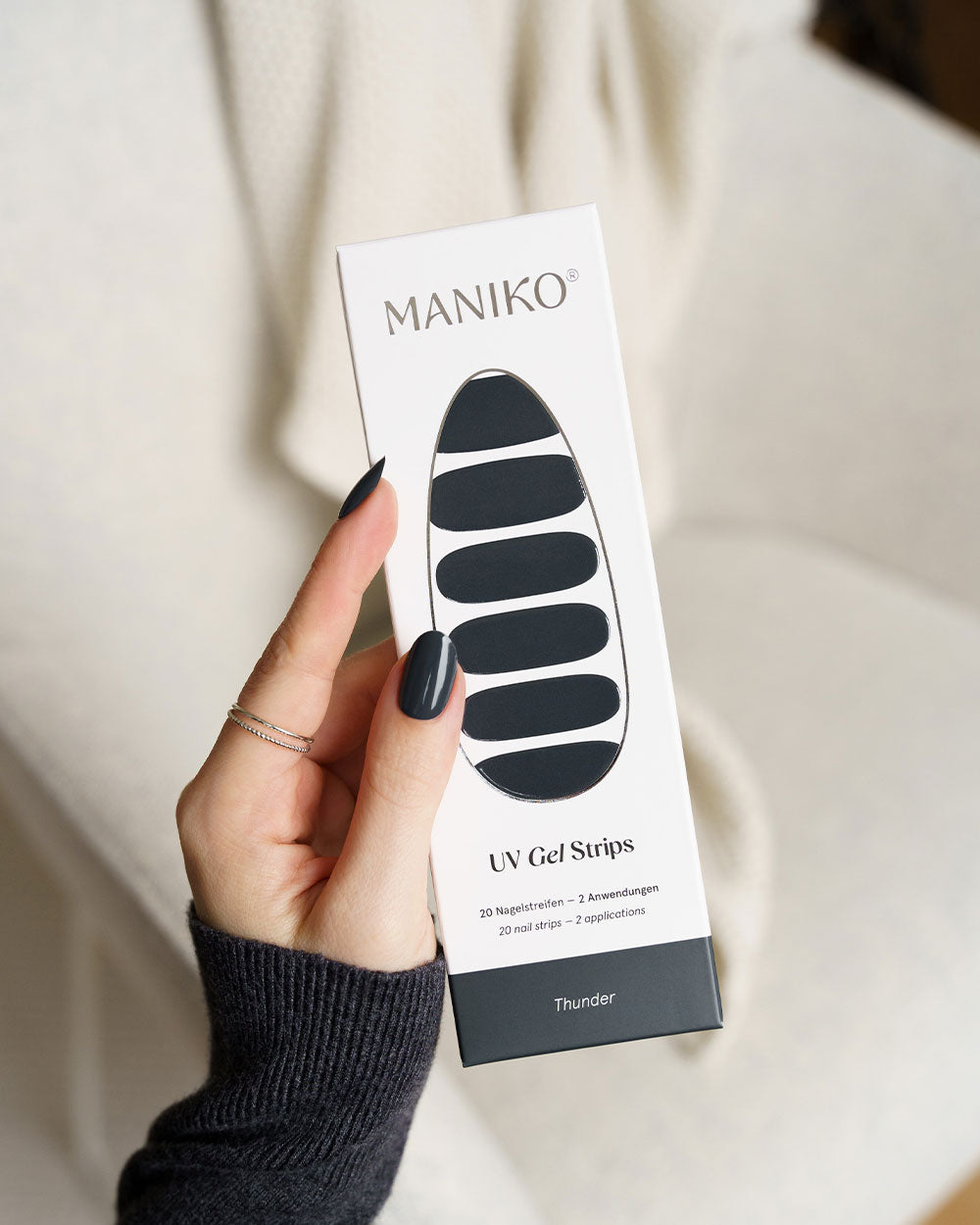 maniko-thunder-uv-gel-strips image 5