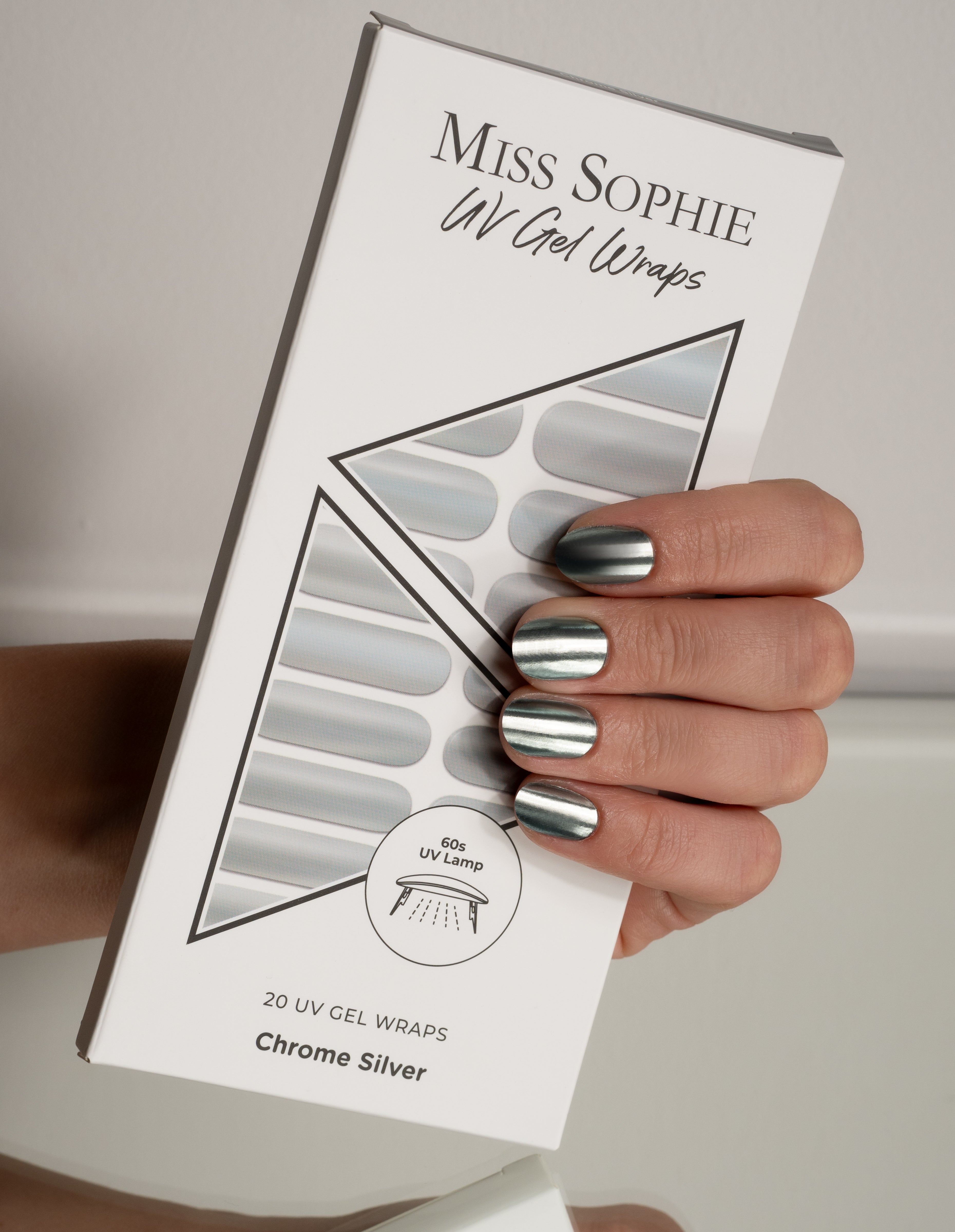 miss-sophie-chrome-silver-uv-gel-wraps image 6