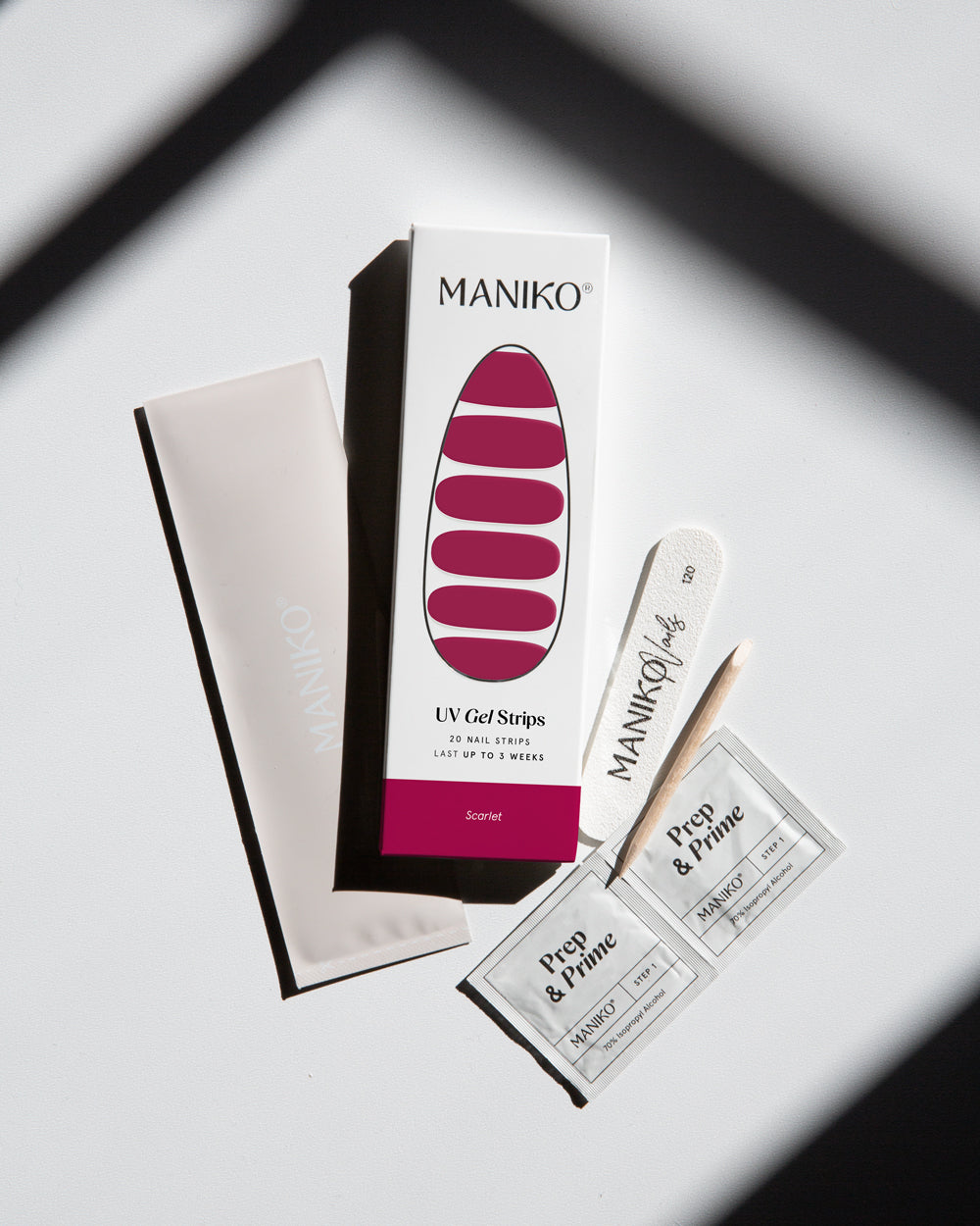 maniko-scarlet-uv-gel-strips-k-hles-lebendiges-rot image 6