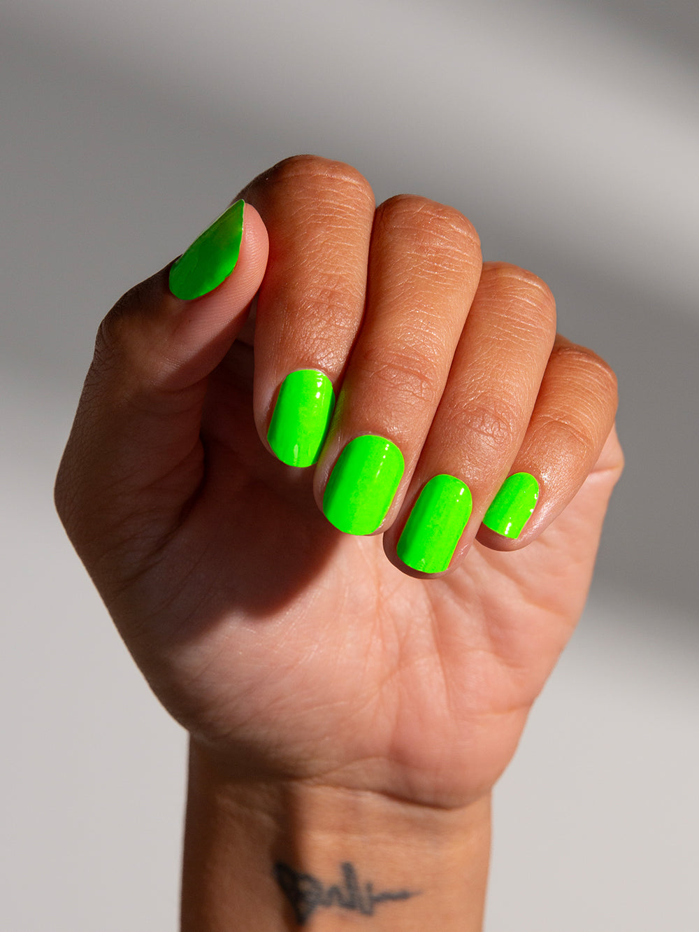 maniko-neon-green-uv-uv-gel-strips-neongr-n image 4