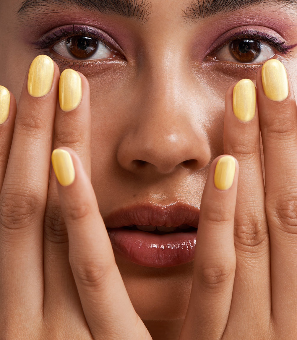 pink-gellac-487-yummy-yellow-gel-nagellack-pastelverse image 6