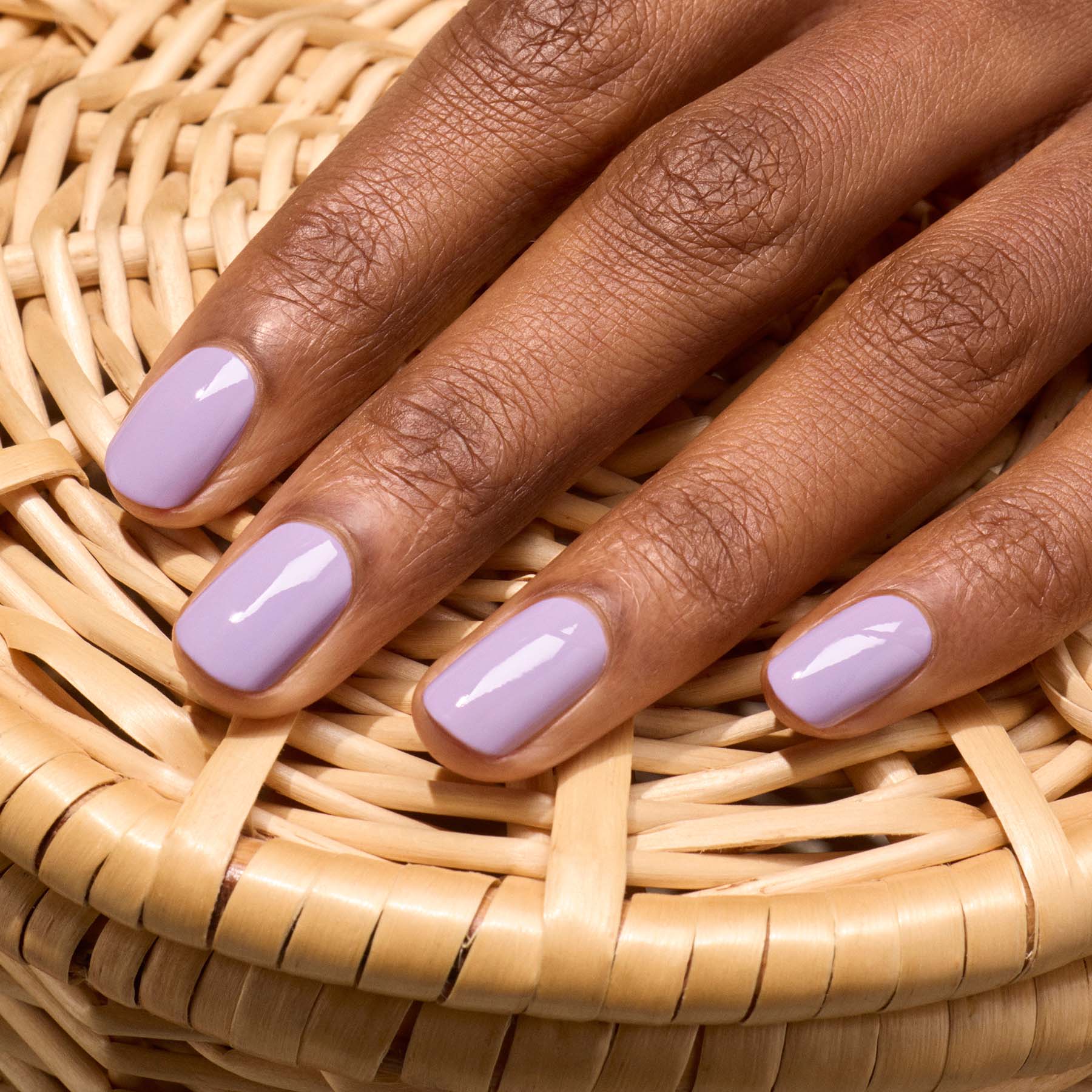 manucurist-green-flash-gel-nagellack-lisa-lilas-flieder image 2