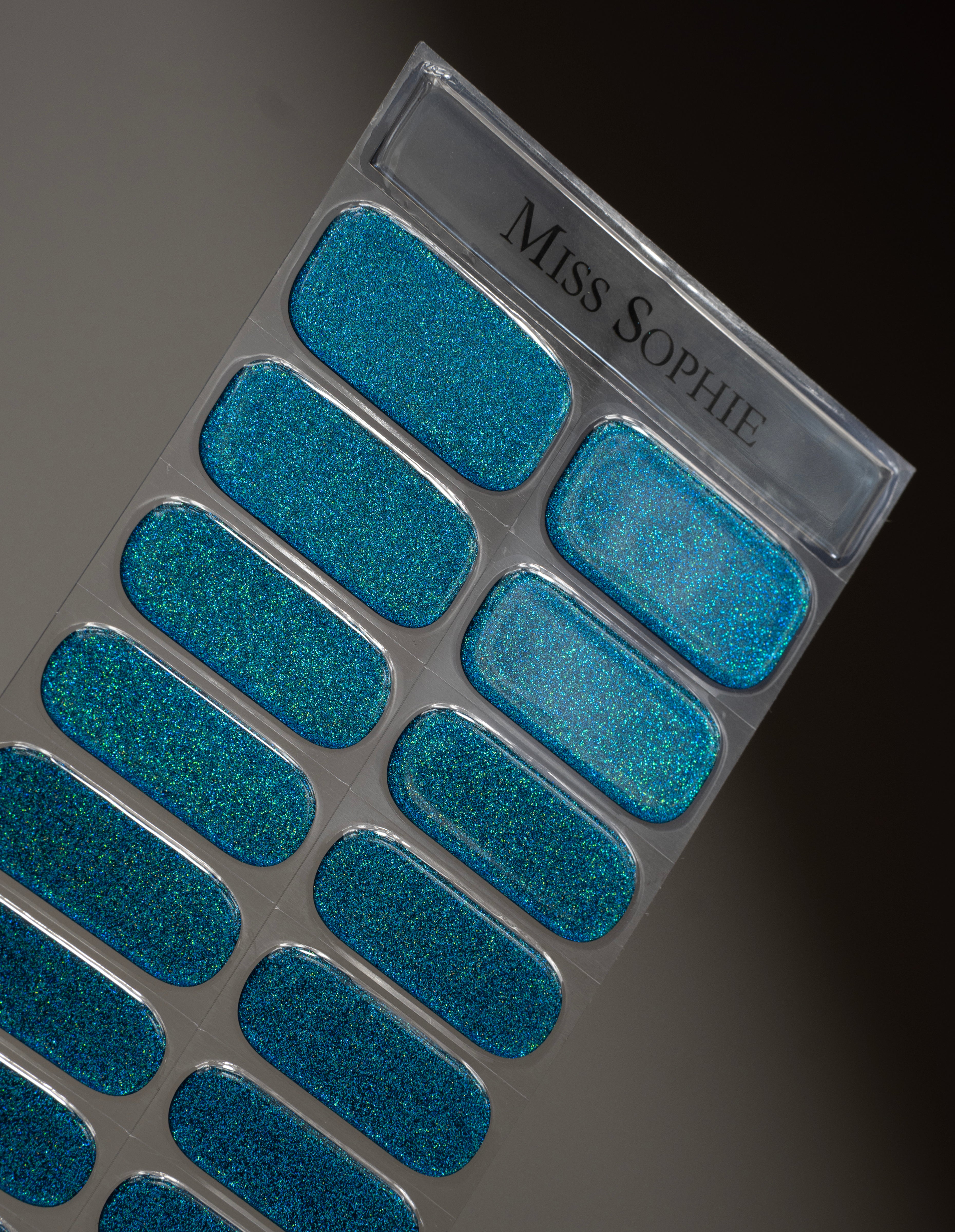 miss-sophie-emerald-glow-uv-gel-wraps image 4