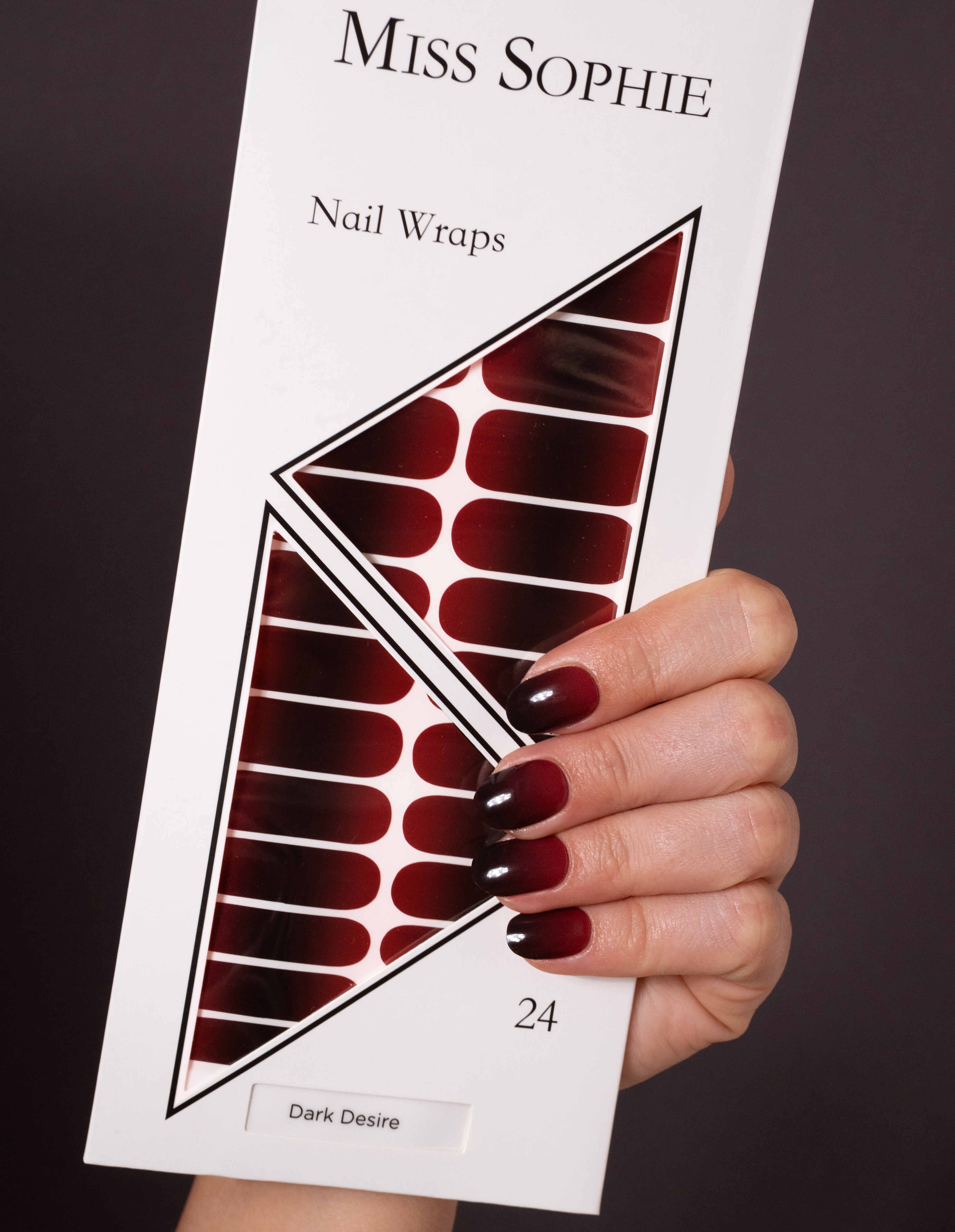 miss-sophie-dark-desire-nagelfolien image 4