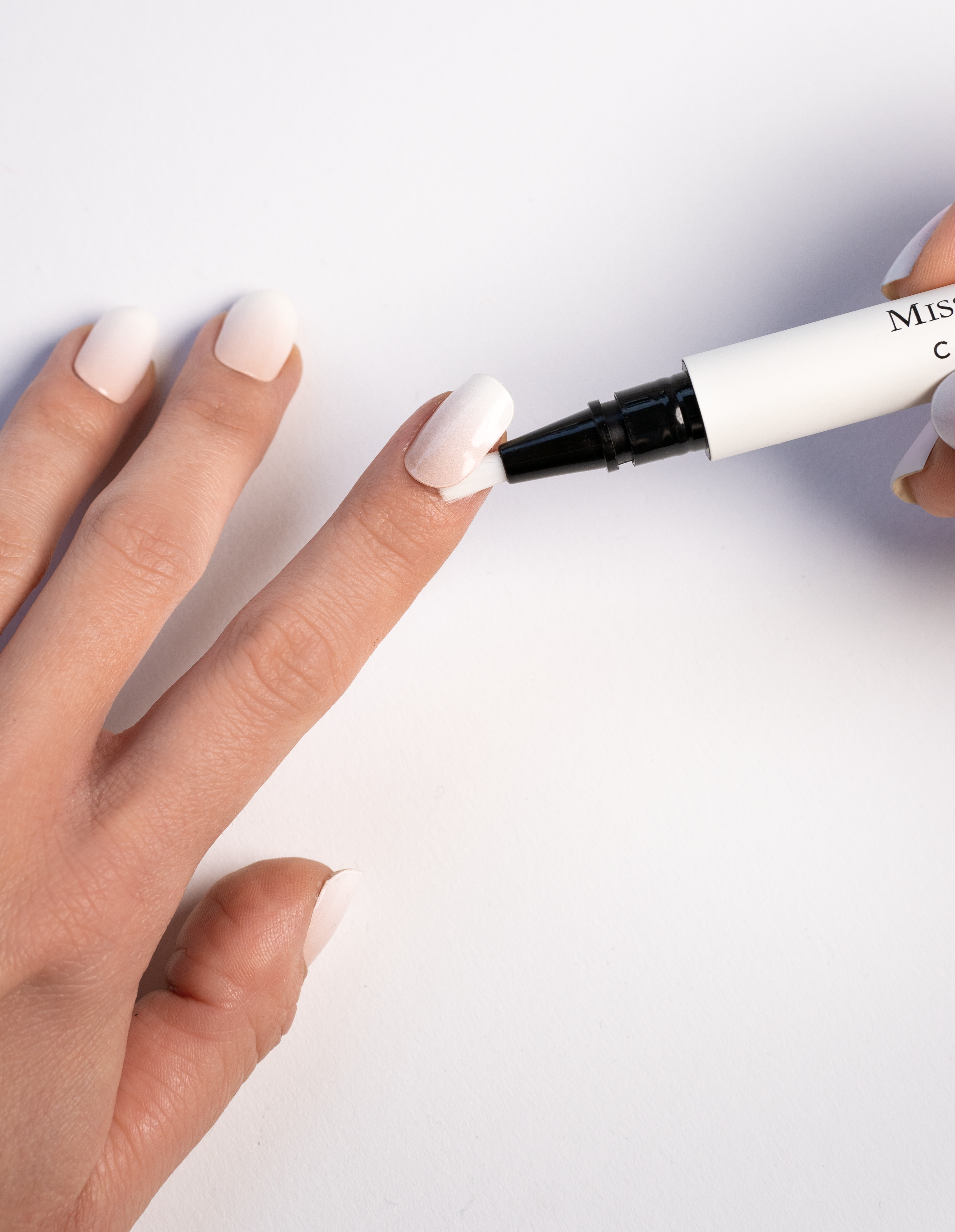miss-sophie-care-pen-nagelpflegestift image 5
