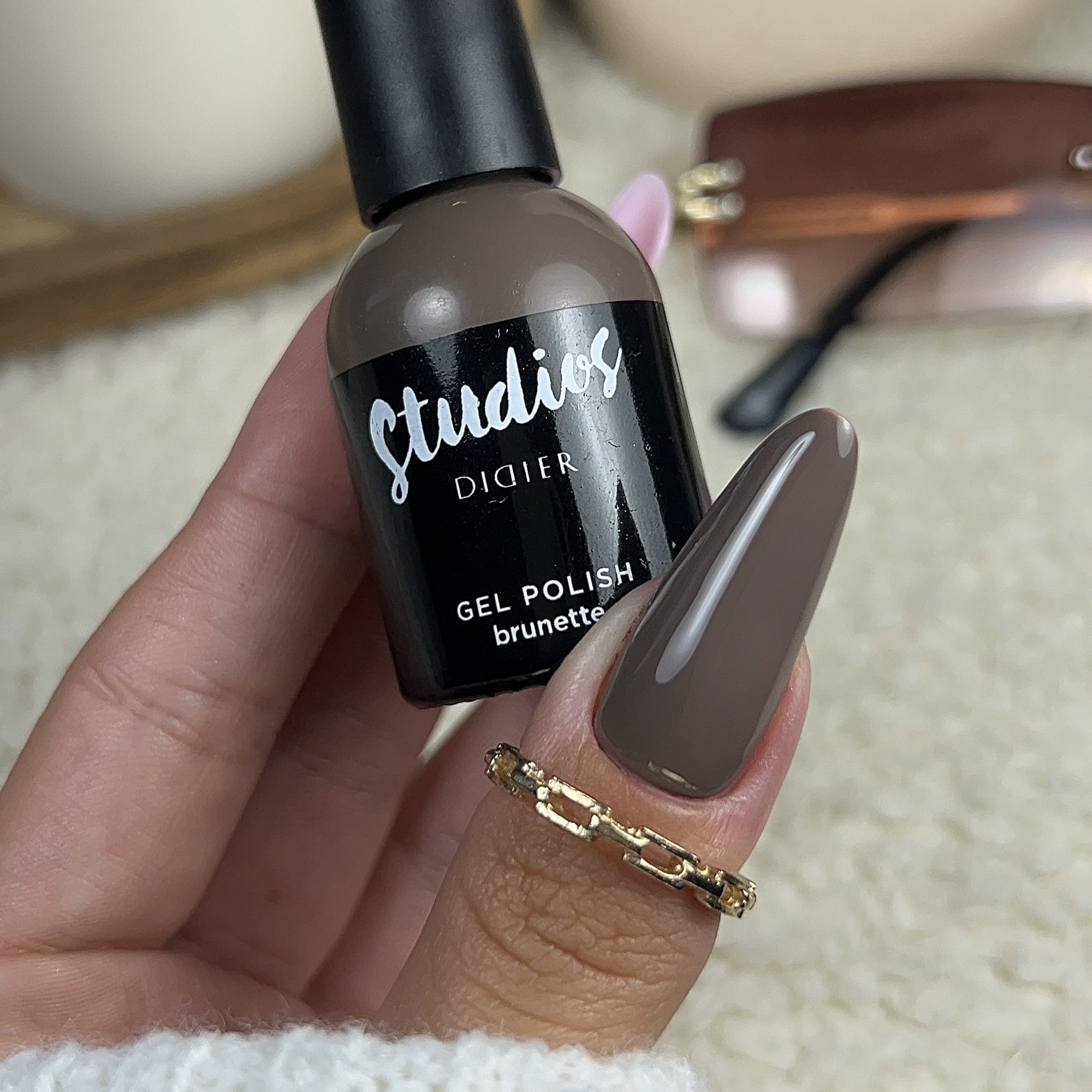 didier-lab-studios-didier-uv-gellack-brunette-8ml image 7