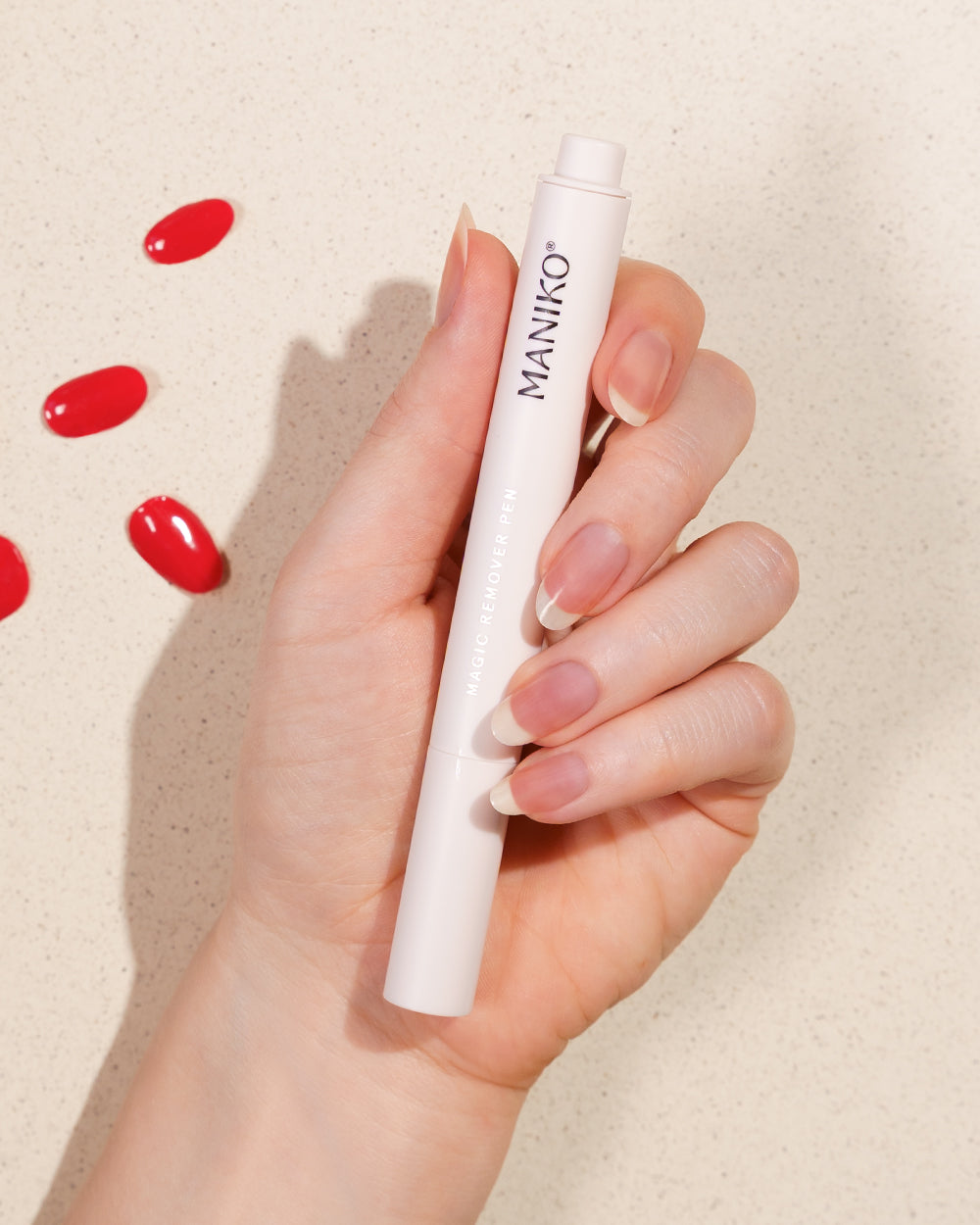 maniko-magic-remover-pen-nagelpflege-entferner-stift image 3