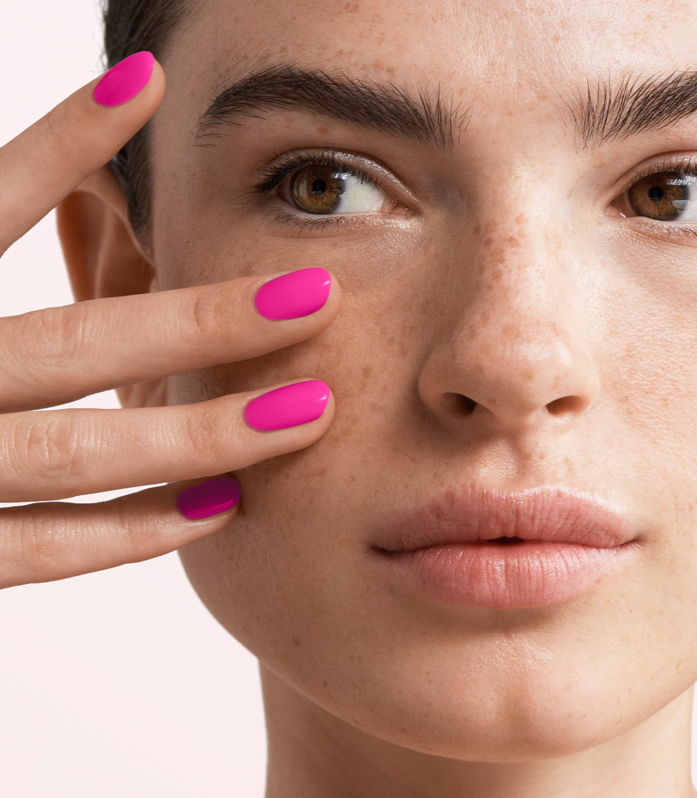 pink-gellac-436-heroic-pink-gel-nagellack image 3